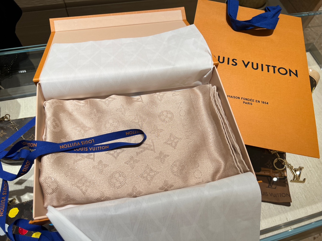 Louis Vuitton Scarf Shawl 2023 Replica