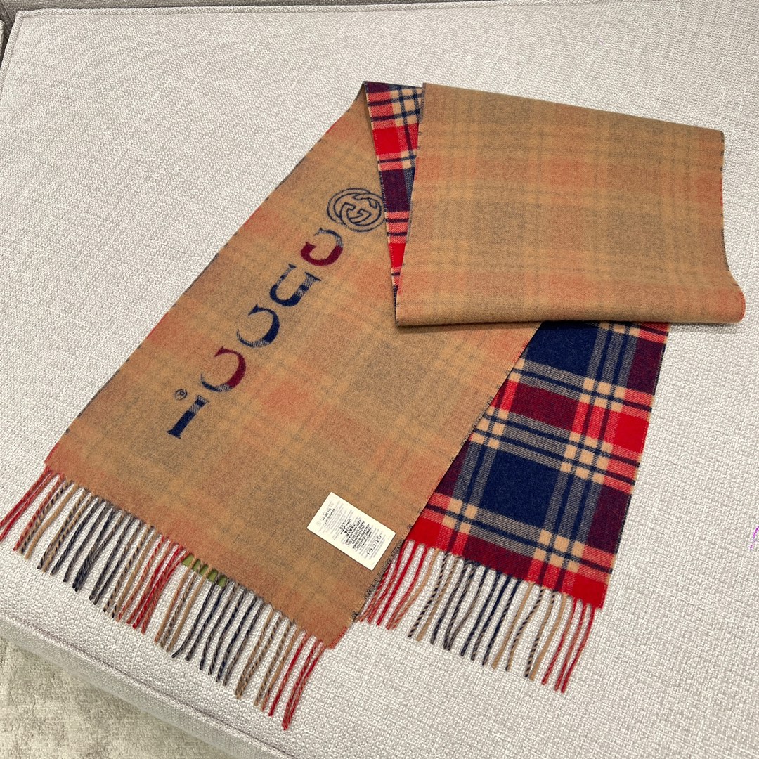 Gucci Reversible Wool & Cashmere Plaid Scarf - Blue & Camel, 35x200cm 3 i1702526716 6361 7