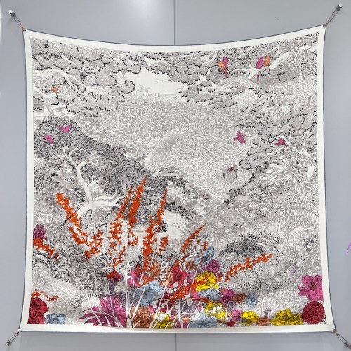 Hermès Silk & Cashmere Shawl 140cm - 'Return to Nature' Design - Black/White