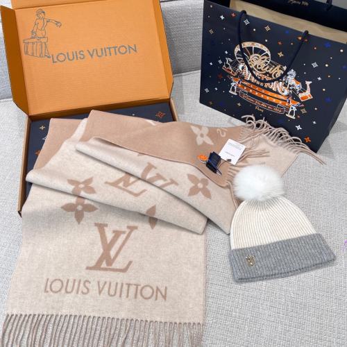 Louis Vuitton Reykjavik Cream Cashmere Scarf | M78123 | 191x45cm 1 Louis Vuitton Reykjavik Cream Cashmere Scarf | M78123 | 191x45cm