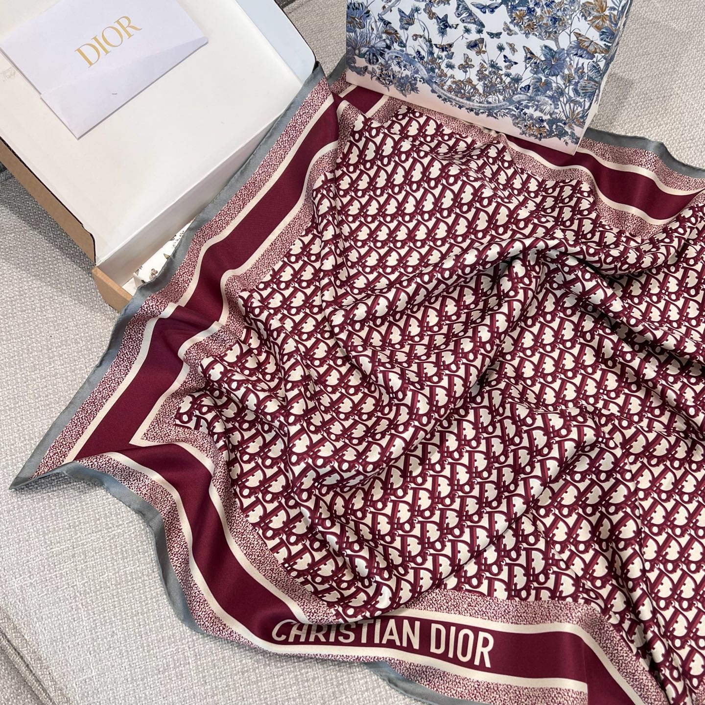 Dior 书签 双面方巾 酒红+蓝色