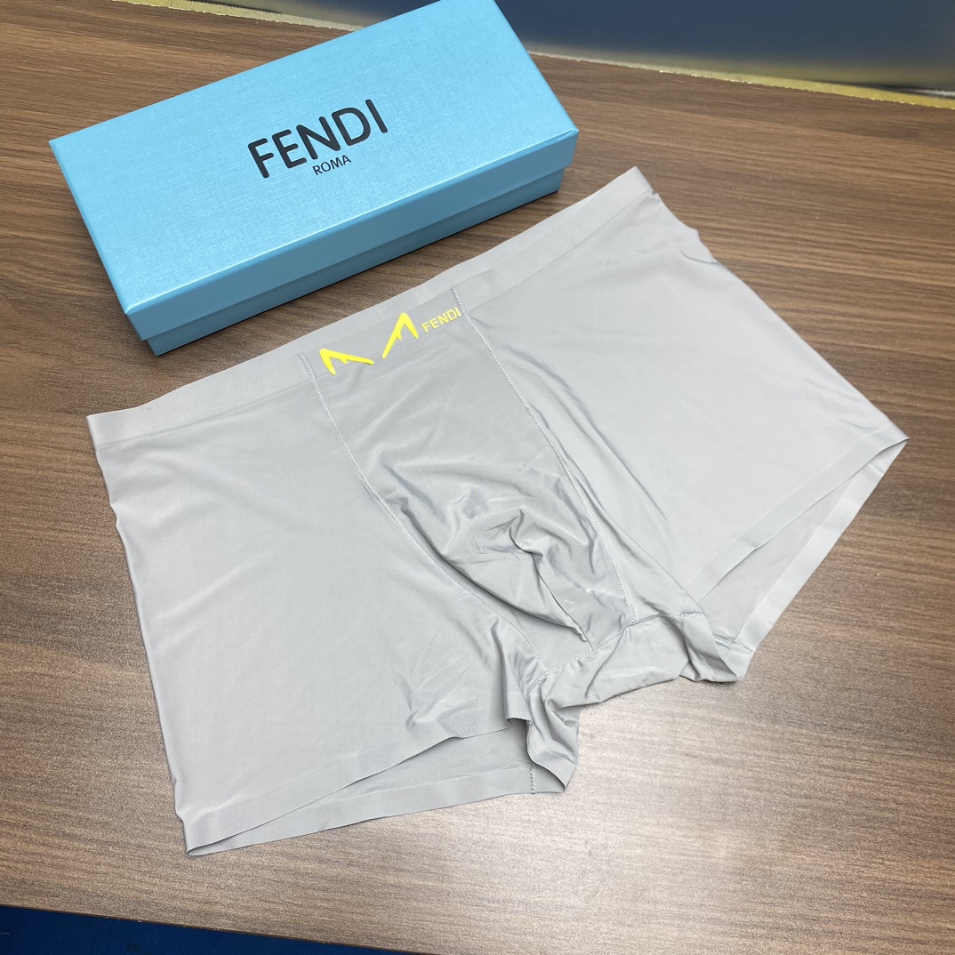  新款发布 >   F*N*l时尚必备男士内裤  采用无痕拼接 无缝压胶工艺 高档冰丝材质 轻薄透气丝滑