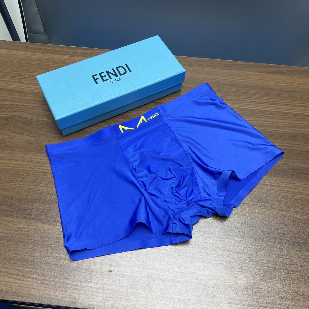  新款发布 >   F*N*l时尚必备男士内裤  采用无痕拼接 无缝压胶工艺 高档冰丝材质 轻薄透气丝滑