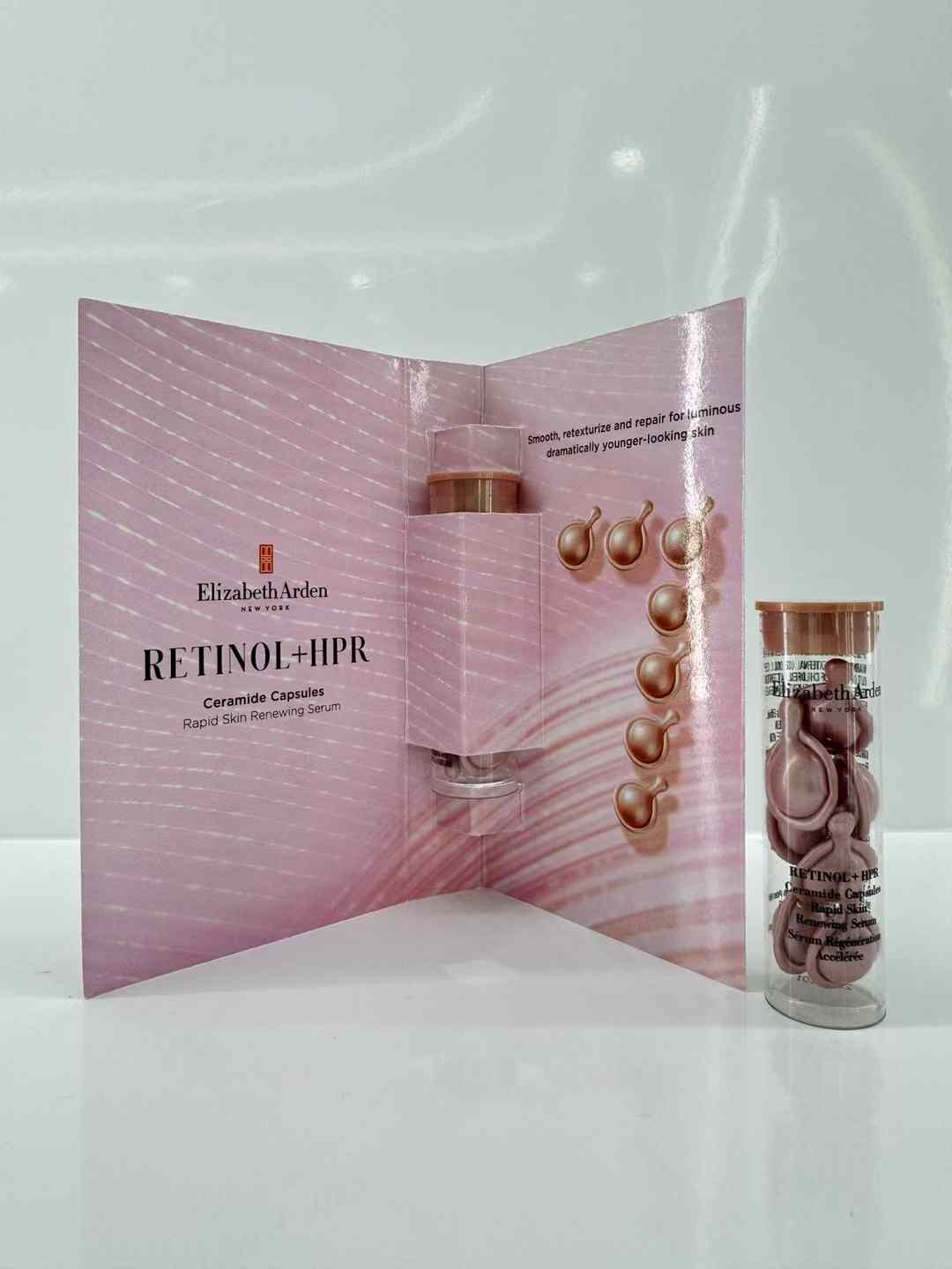 Elizabeth Arden Retinol Ceramide Capsules - Rapid Skin Renewing Serum 3 a1732680611862 7580