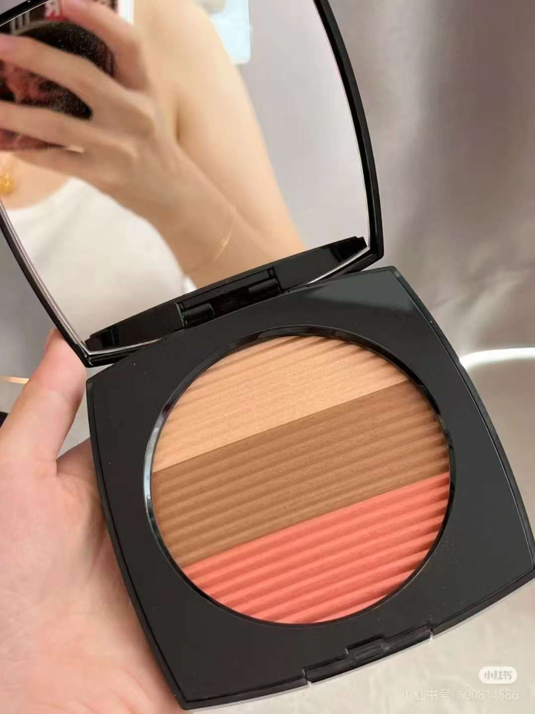 Chanel Les Beiges Harmony Face Powder - Light Coral & Medium Coral, 15g 5 a1737117510152 4032