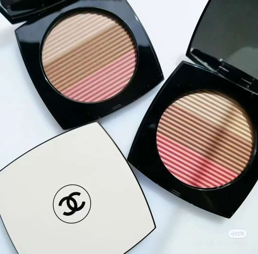 Chanel Les Beiges Harmony Face Powder - Light Coral & Medium Coral, 15g 3 a1737117510155 4600