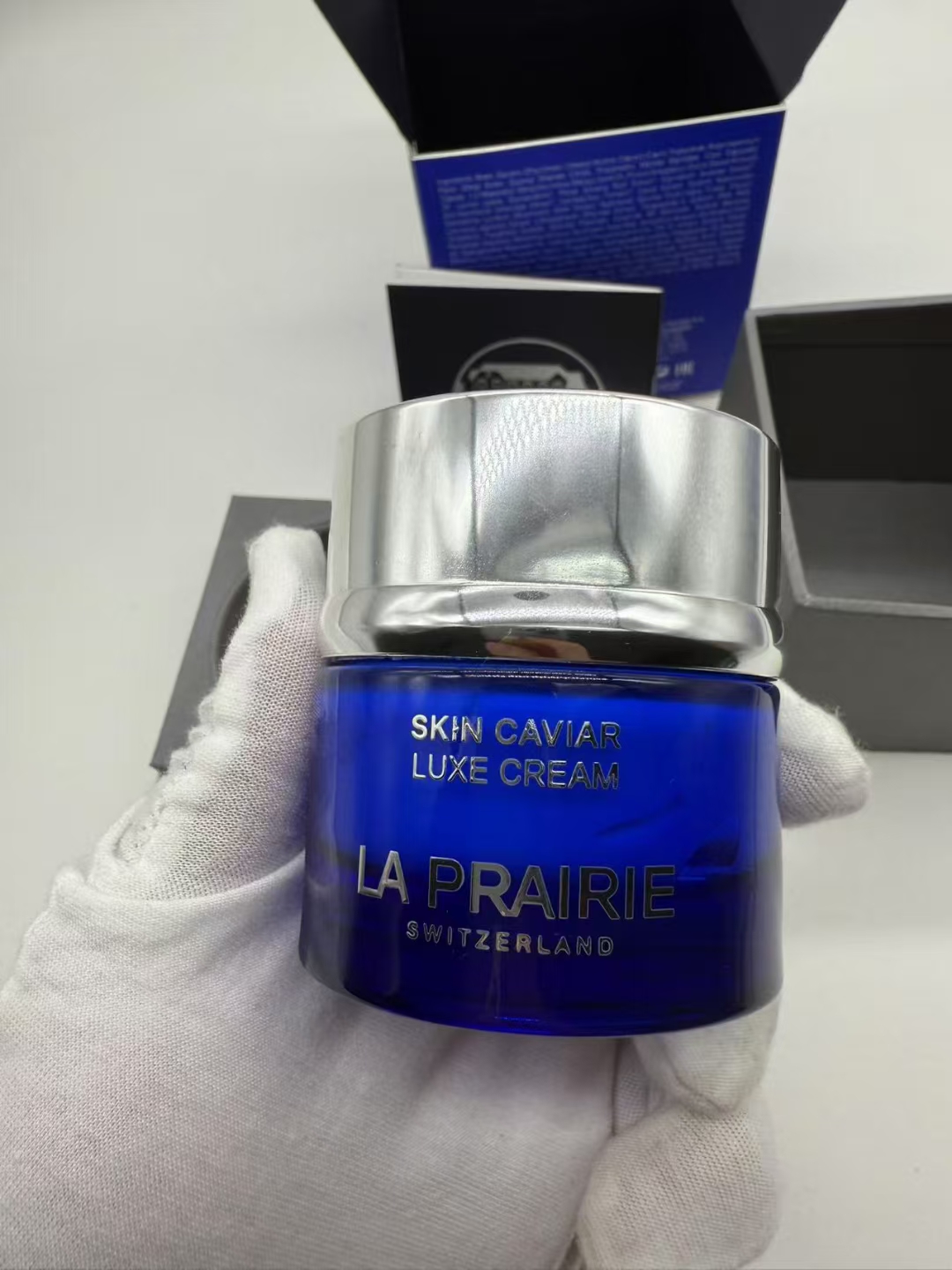 La Prairie Skin Caviar Luxe Cream - Luxurious Anti-Aging Face Moisturizer 3 a1738729295058 8356