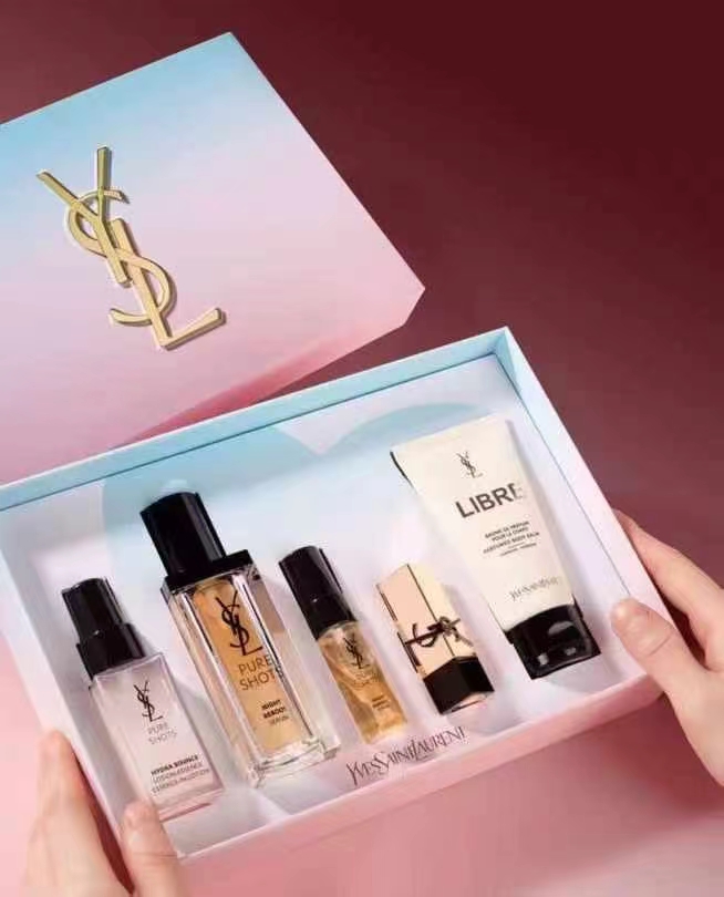 Yves Saint Laurent 'Twilight Dawn' Night Queen Gift Set - Limited Edition 3 a1738781665508 2536