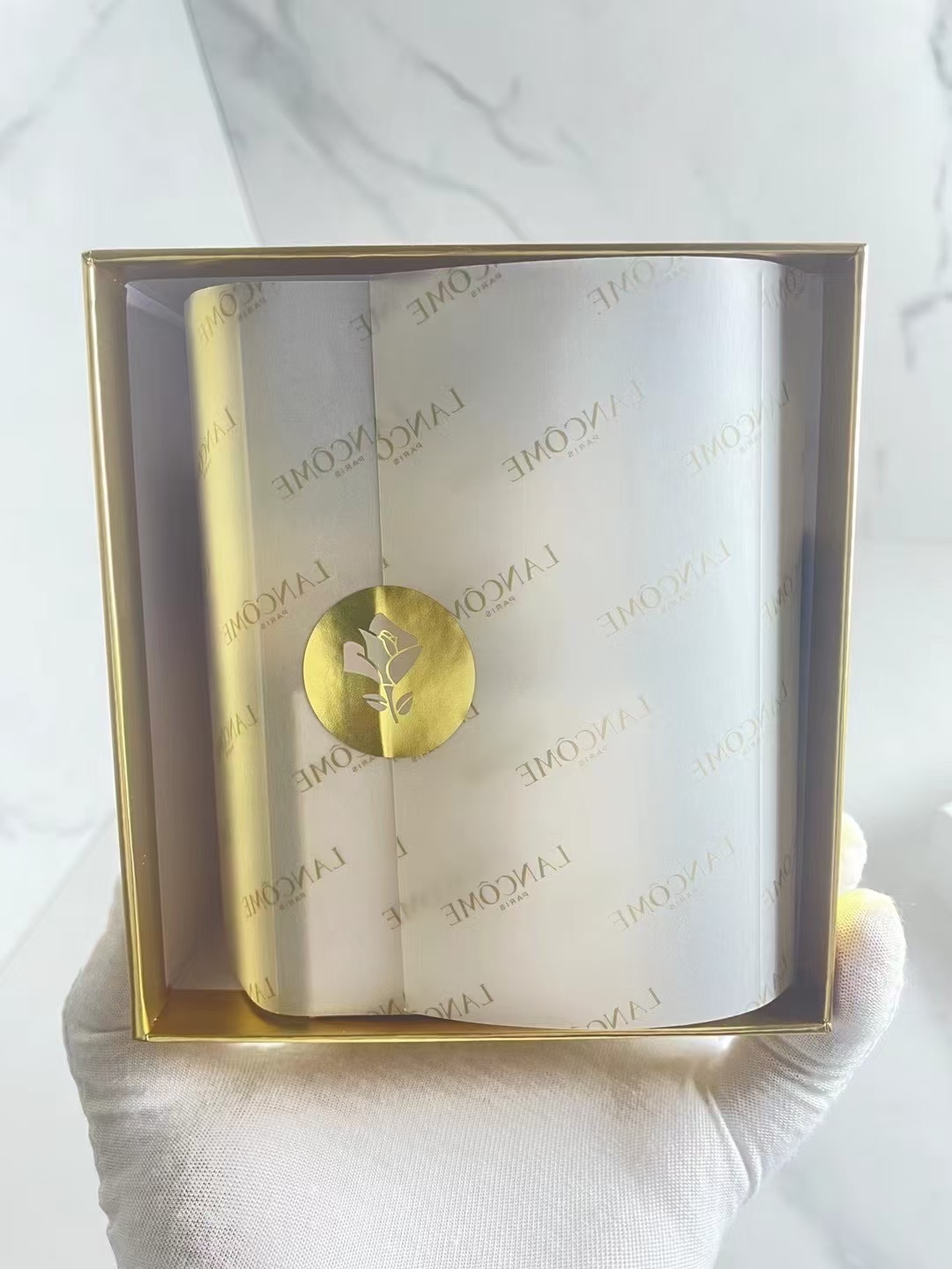 Lancôme Absolue Premium Eye Cream Set - Luxurious Skincare Collection 4 a1738782170869 4185