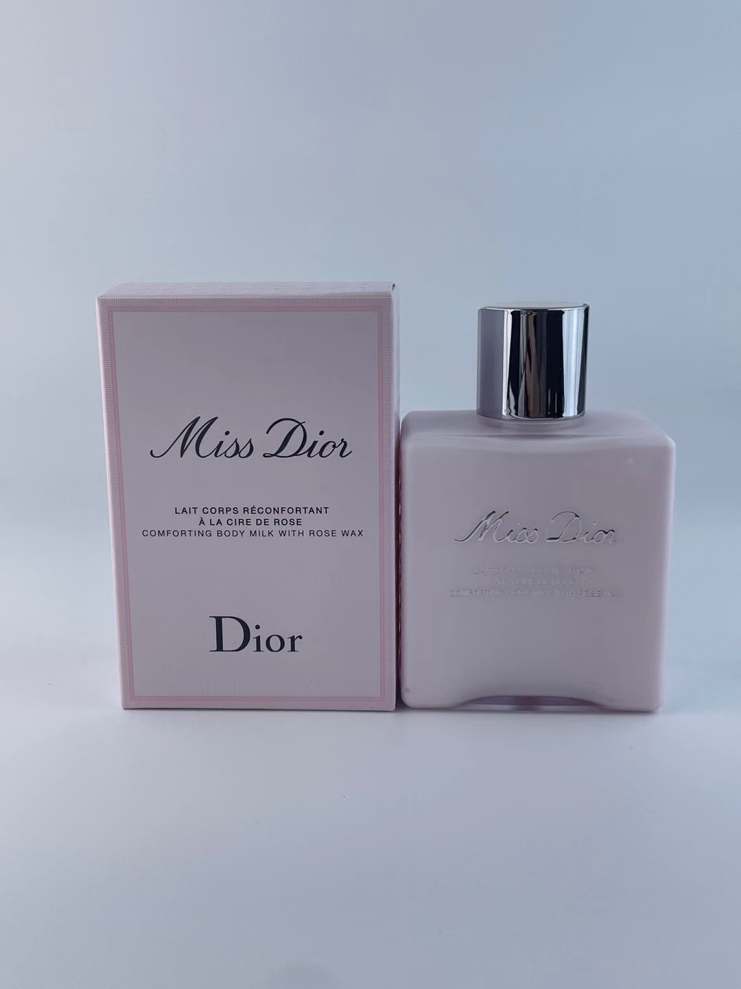 52. Loción corporal Dior Miss 2024 175ml 52. Gel de baño Dior Miss 2024 175ml 🔜 Calidad uno a uno❗️Versión 2024 Dior n…