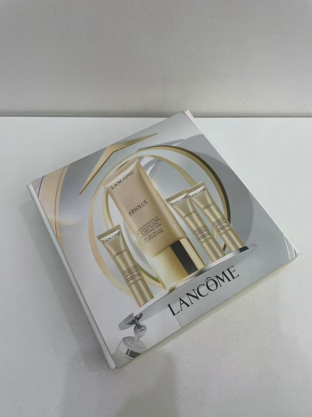 95. Nuevo protector solar Lancôme Absolue 1+3 🔜 Versión Mingtong. Alta calidad❗🇫🇷Última versión de mostrador LANCOME…