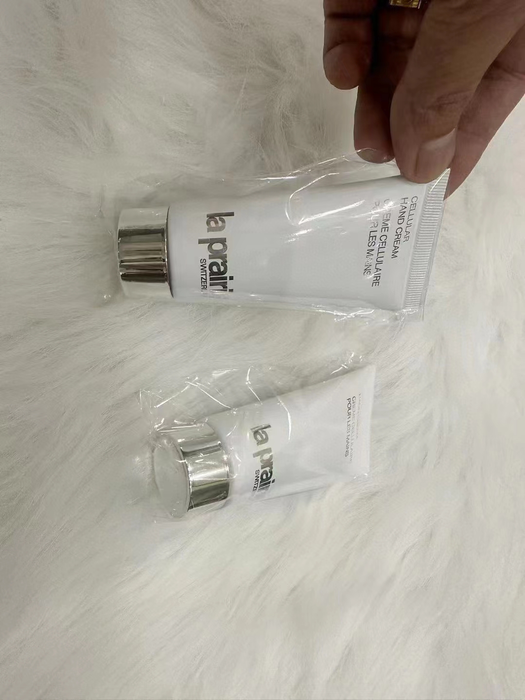 22. Crema de manos La Prairie 50ml/ muestra pequeña 🔜 ¡Alta calidad❗️ Crema de manos La Prairie 50ml muestra mediana e…