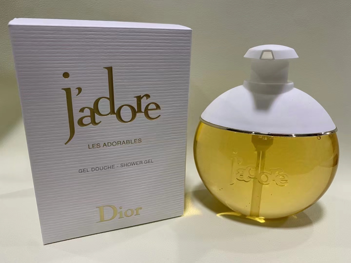 55. Gel de ducha Dior J'adore nueva versión 200ml 🔜 Calidad 1:1❗️ Gel de ducha Dior J'adore 200ml, versión de alta cal…