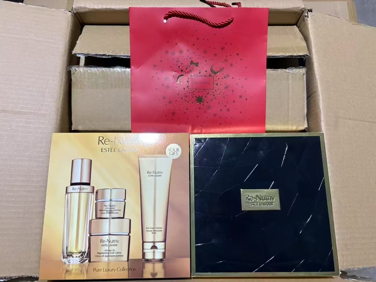 500. Estee Lauder Set Platino de 4 Piezas 🔜 Versión Mingtong. ¡¡Alta calidad❗️🇺🇸 Estee Lauder/雅诗兰黛 Set Platino de 4 …