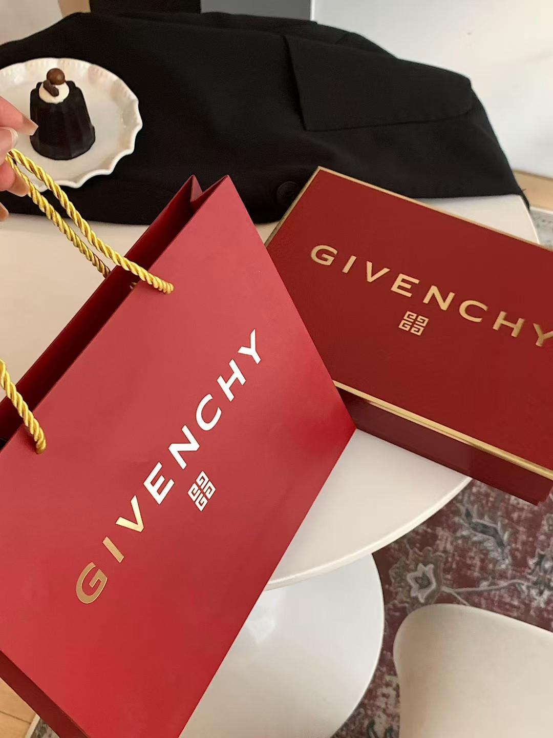 Set de 10 piezas Givenchy Irresistible edición limitada 🔜 calidad uno a uno❗ Set de 10 piezas Givenchy Irresistible ed…