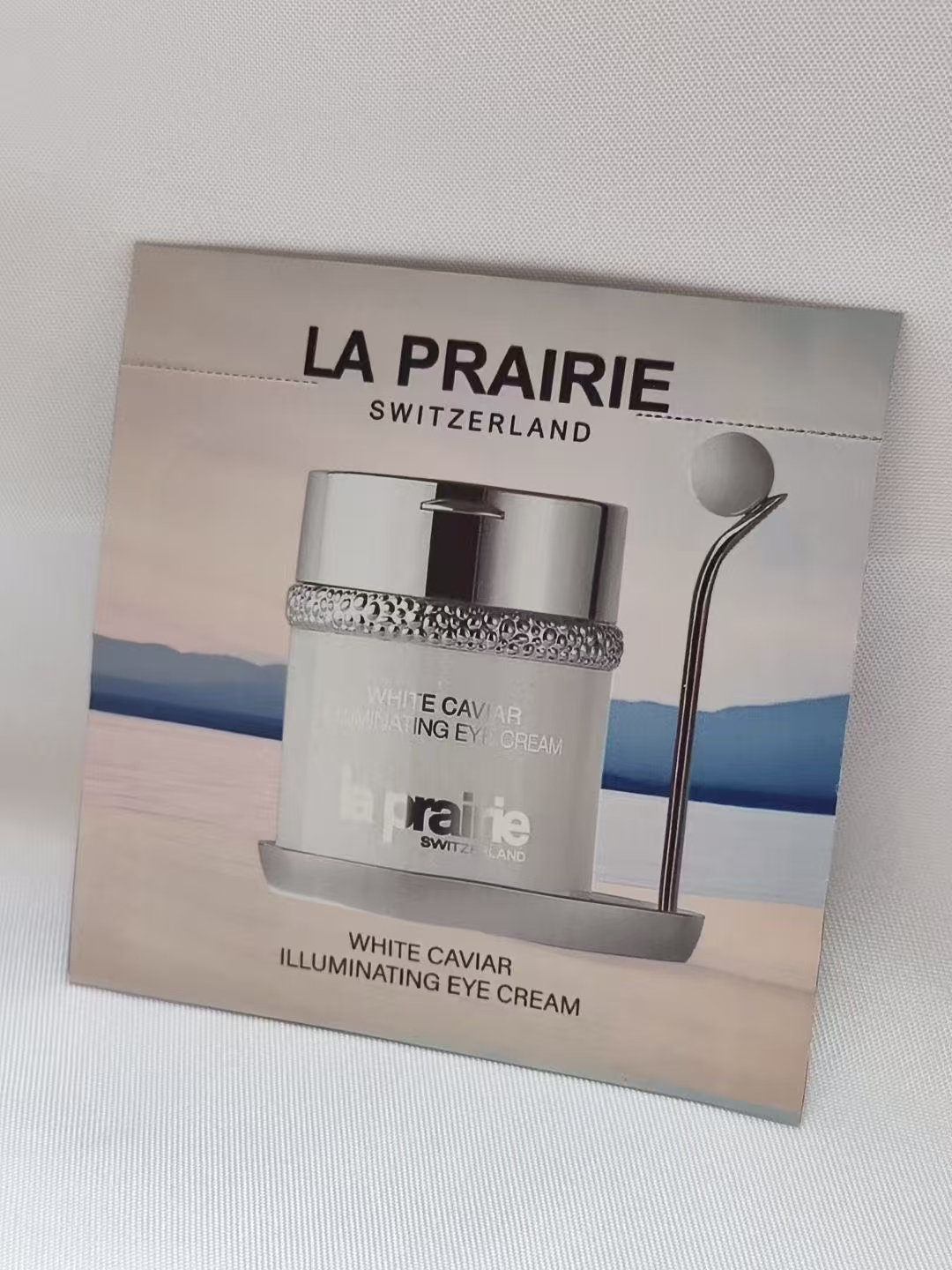 25. La Prairie Crema de Ojos Blanqueadora y Reafirmante 1.5ml/10 sobres 🔜 Versión Mingtong. ¡Alta calidad❗️🇨🇭La Prai…