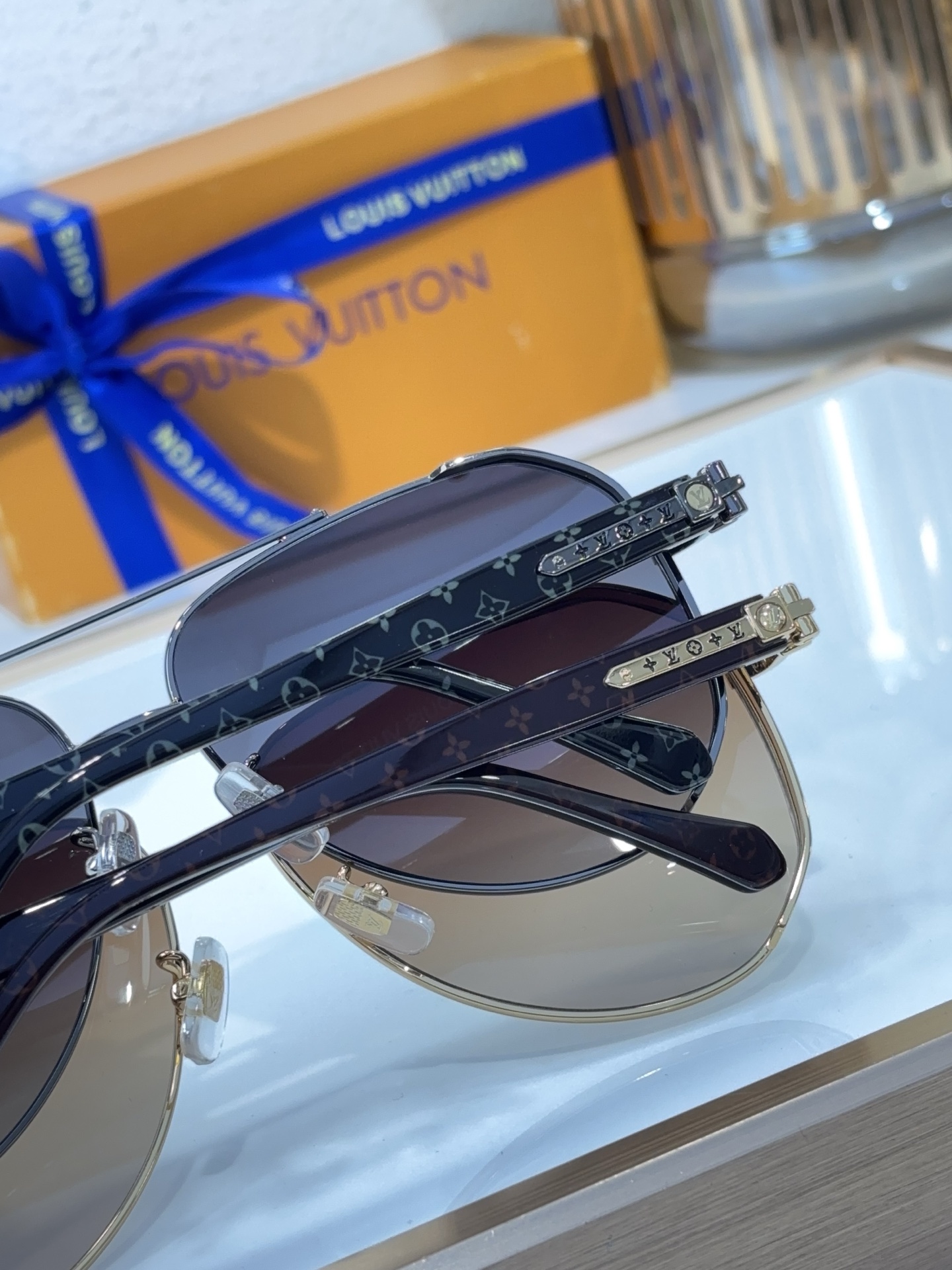 Miniatura 8