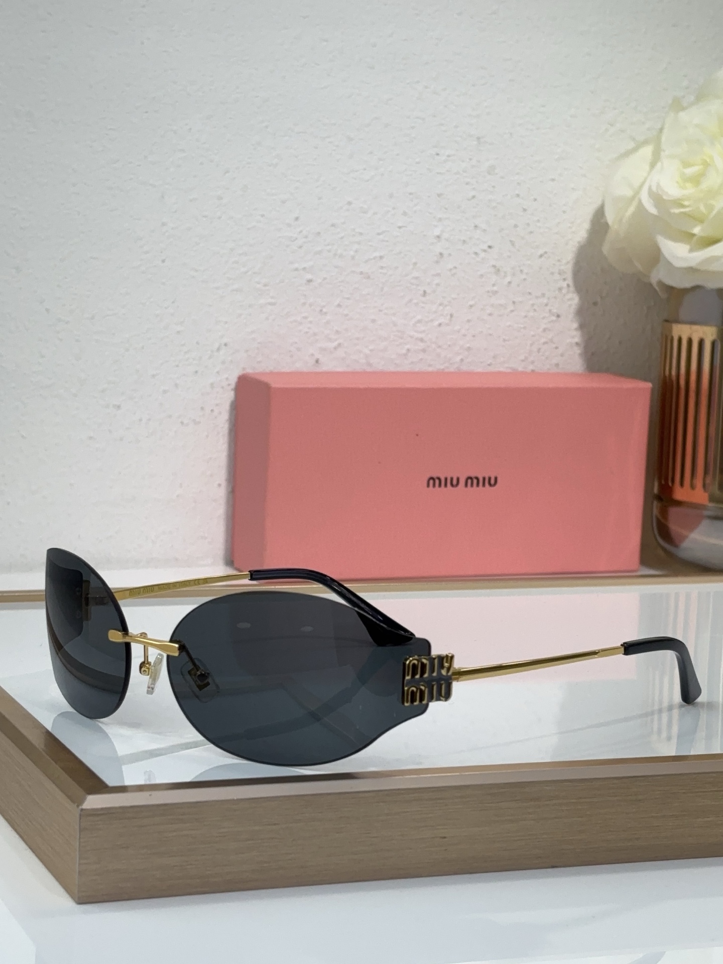 MIU MI* Modelo: Smu68w Tamaño: 61口16-130 🉐150