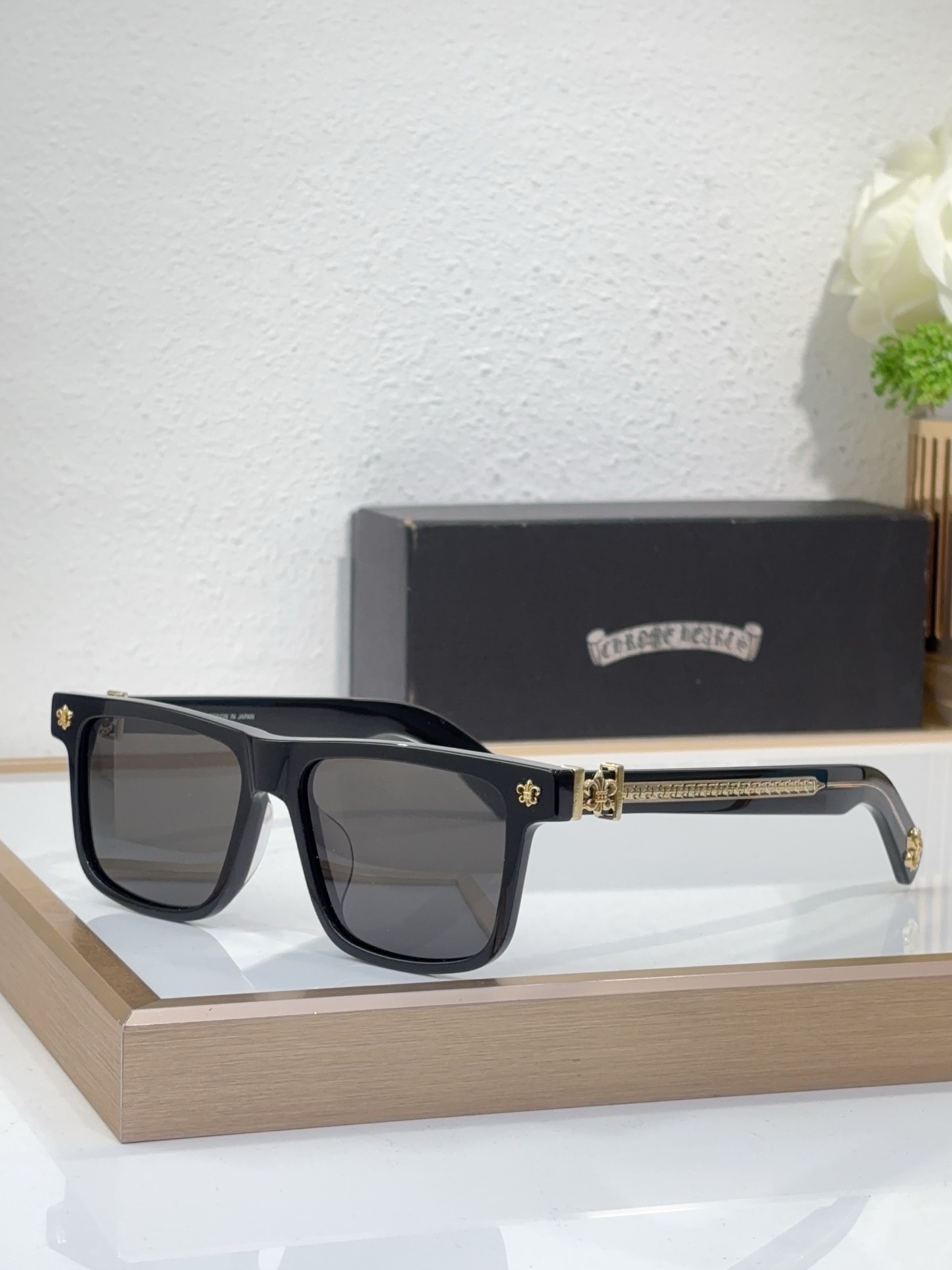 CHROME HEART* Modelo: BOX LUNCH Talla: 54口16-148 🉐150