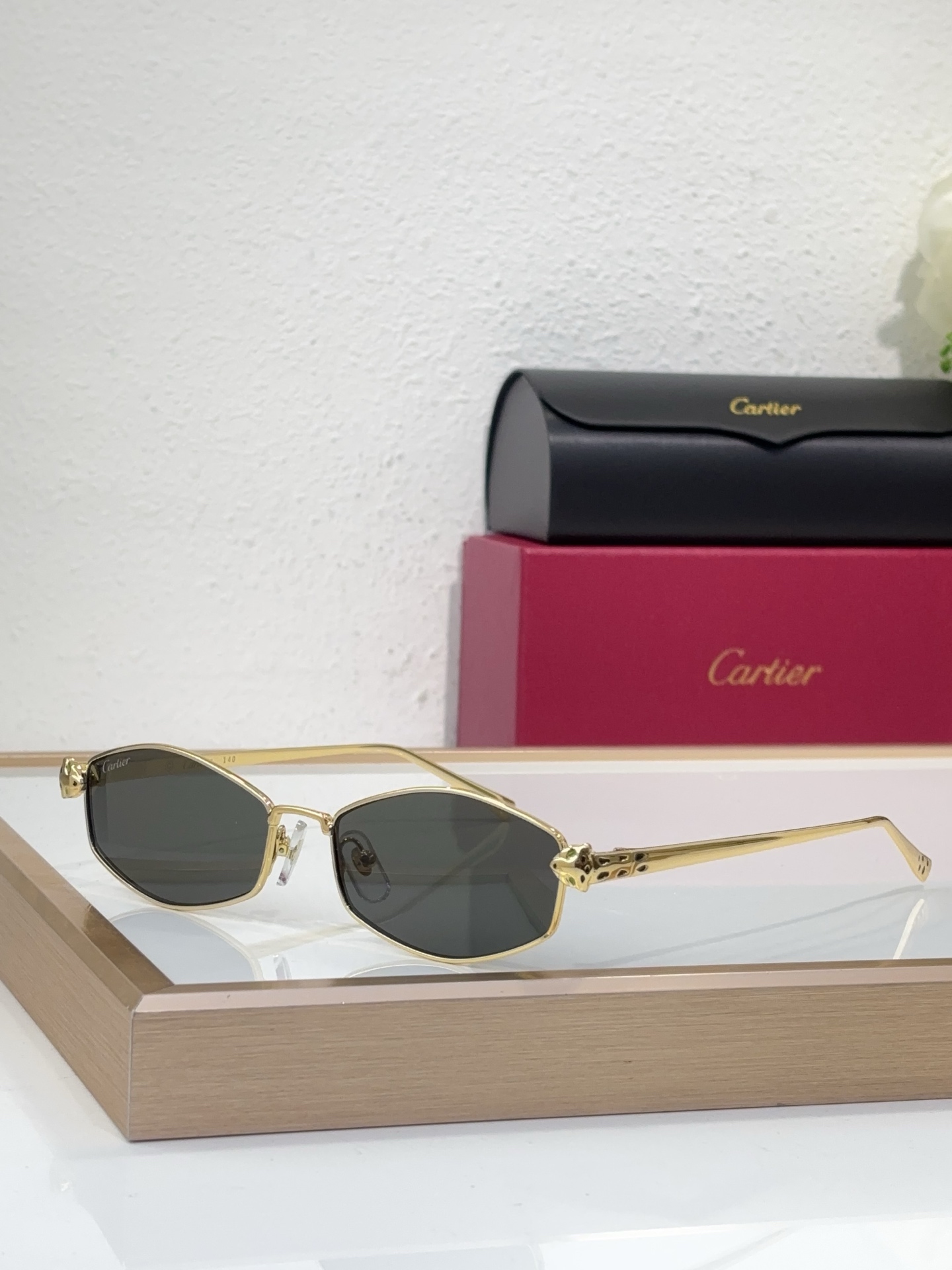 Cartie* Modelo: CT0612S Tamaño: 52□18-140 🉐100