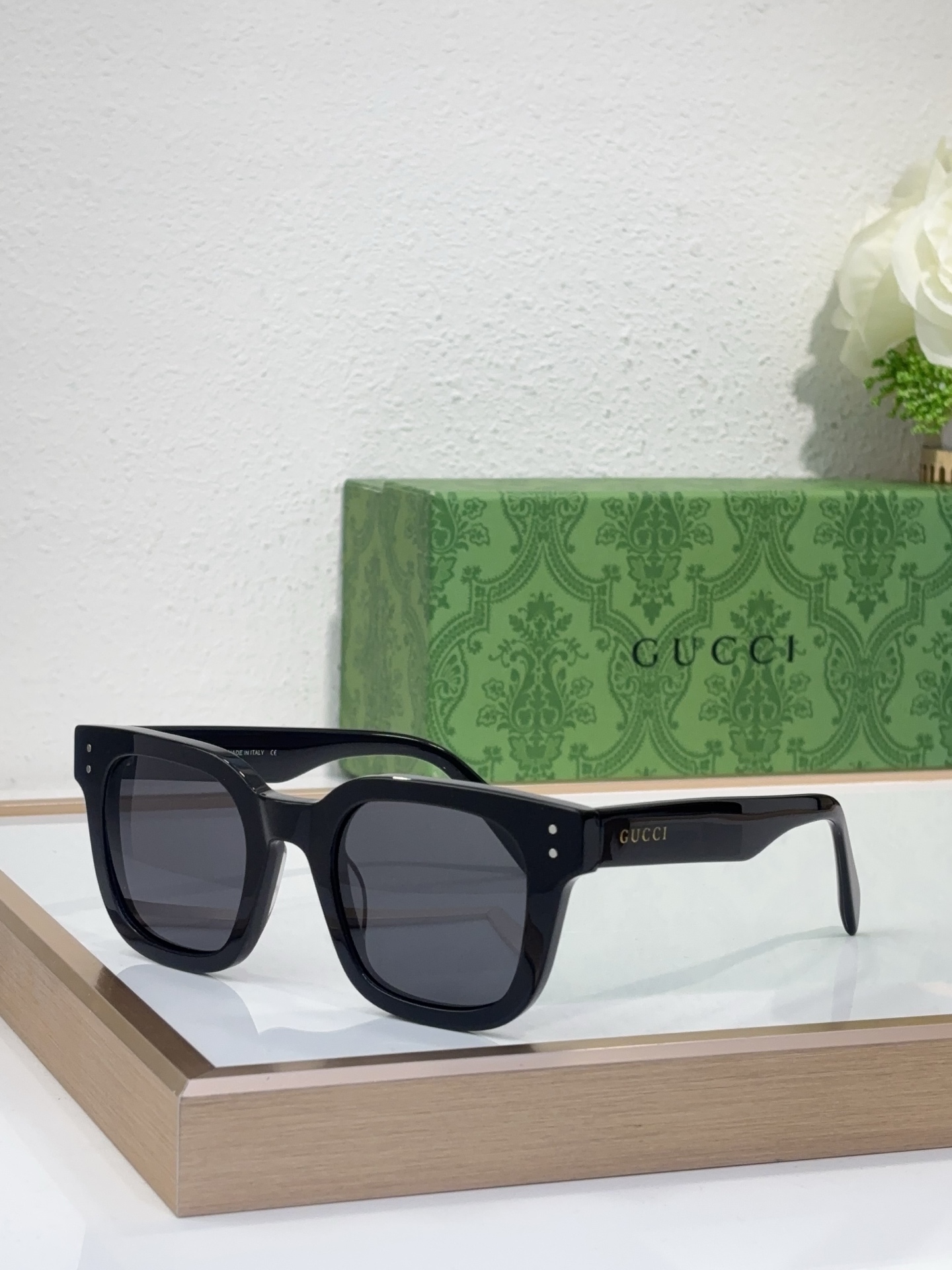 GUCC* Modelo: GG6004 Talla: 49□23-148