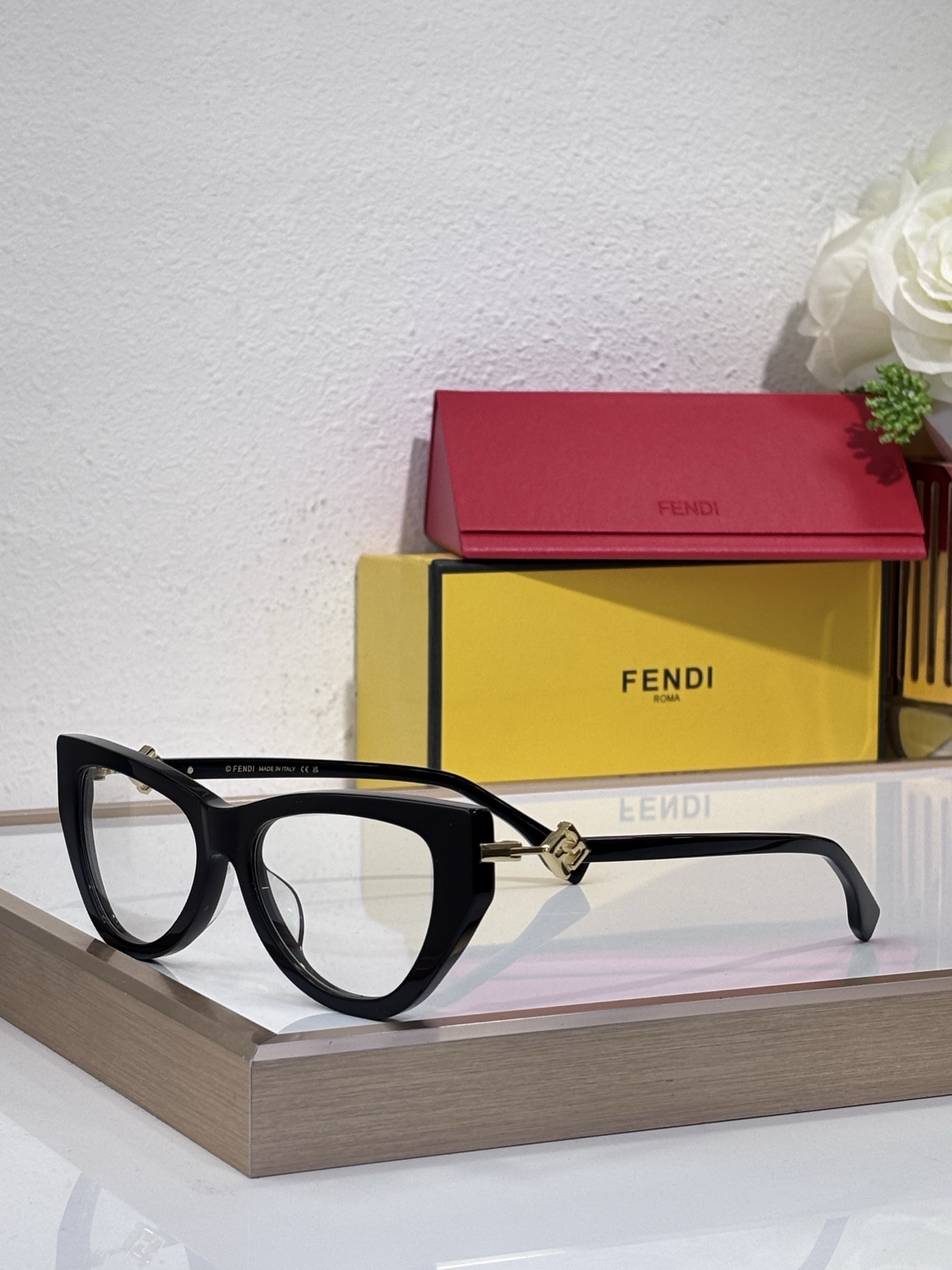FEND* Modelo: FE40149I Talla: 54口17-140 🉐105