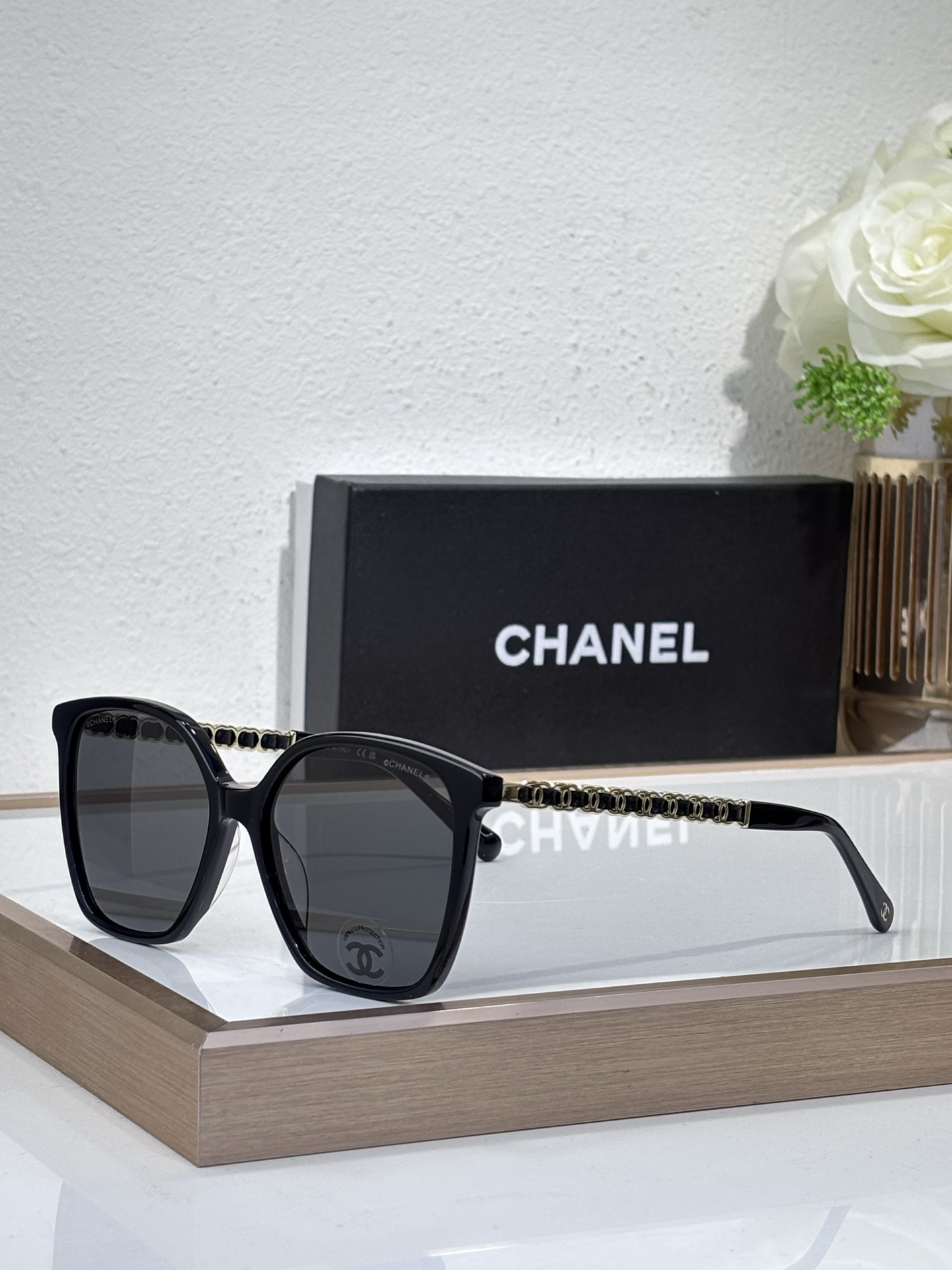 CHANE* MODELO: CH5546Q TALLA: 54□18-145 🉐140