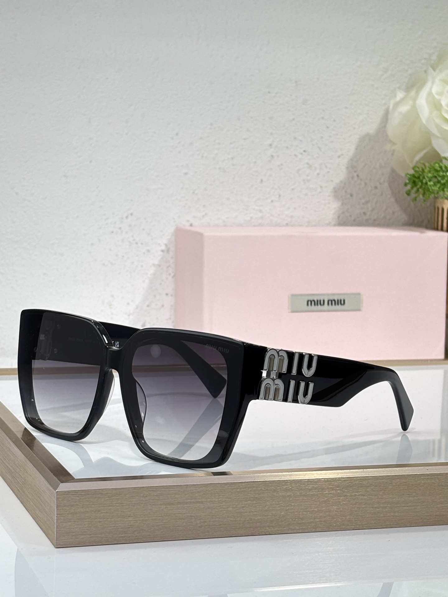 MIU MI* 型号:SMU 081Z 尺寸：56口18-135 🉐150