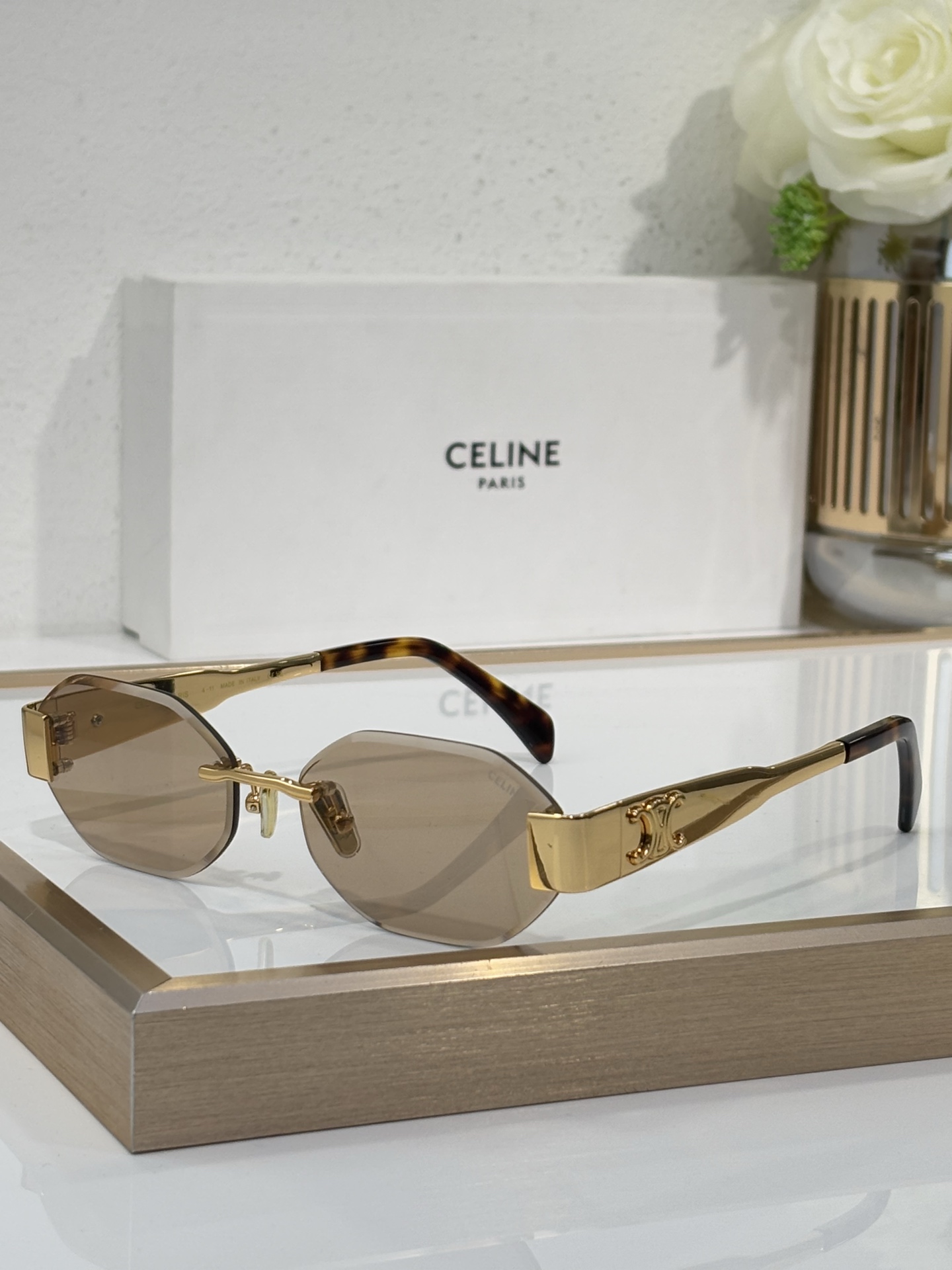 CELIN* MOD: CL42119U TALLA:57口17-142 🉐150