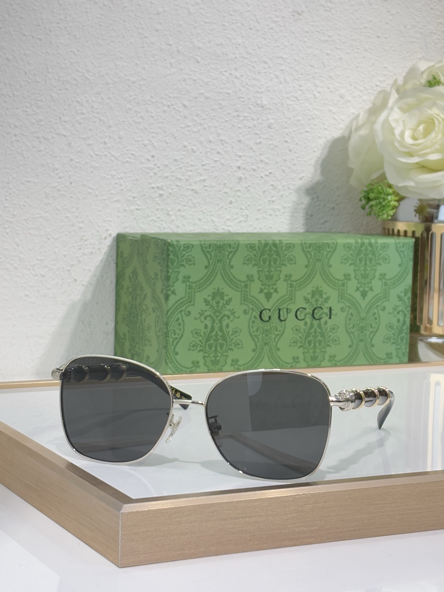 GUCC* MODEL:GG2075S SIZE:57口18-140 🉐150