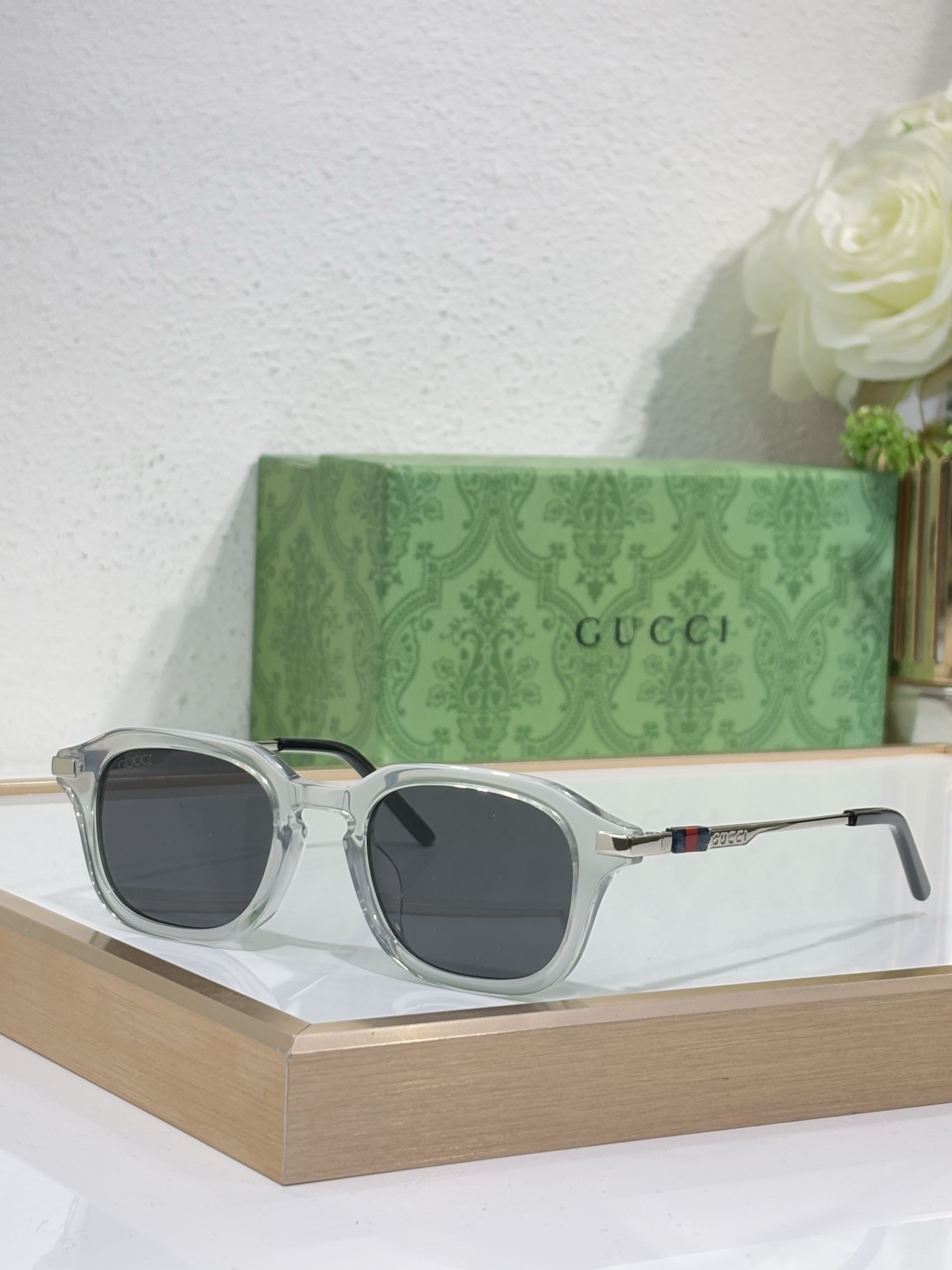 GUCC* MODELO: GG1891O TALLA: 49口21-145 🉐115