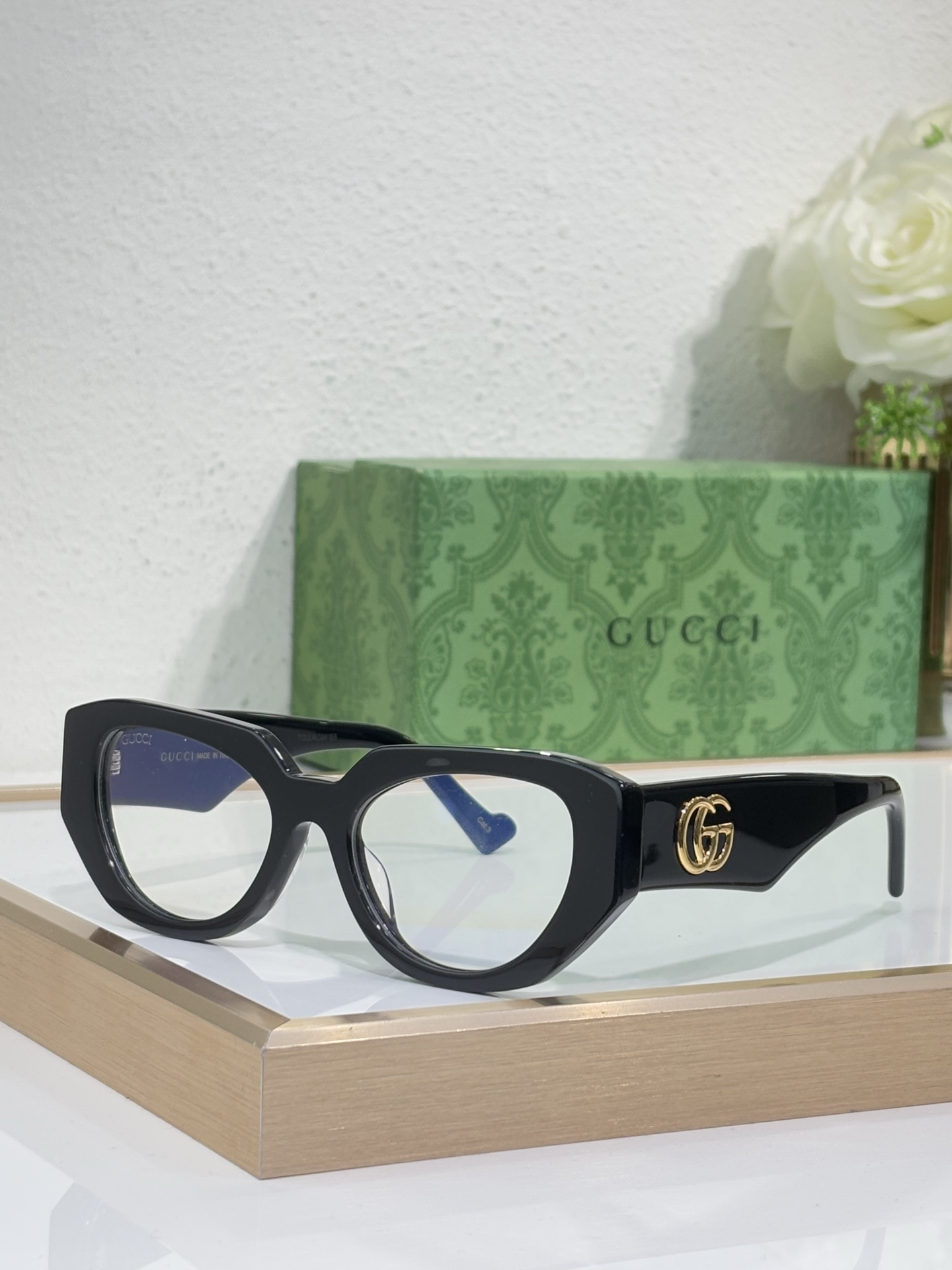 GUCC* MODELO: GG1421S TALLA: 51口20-145 🉐150