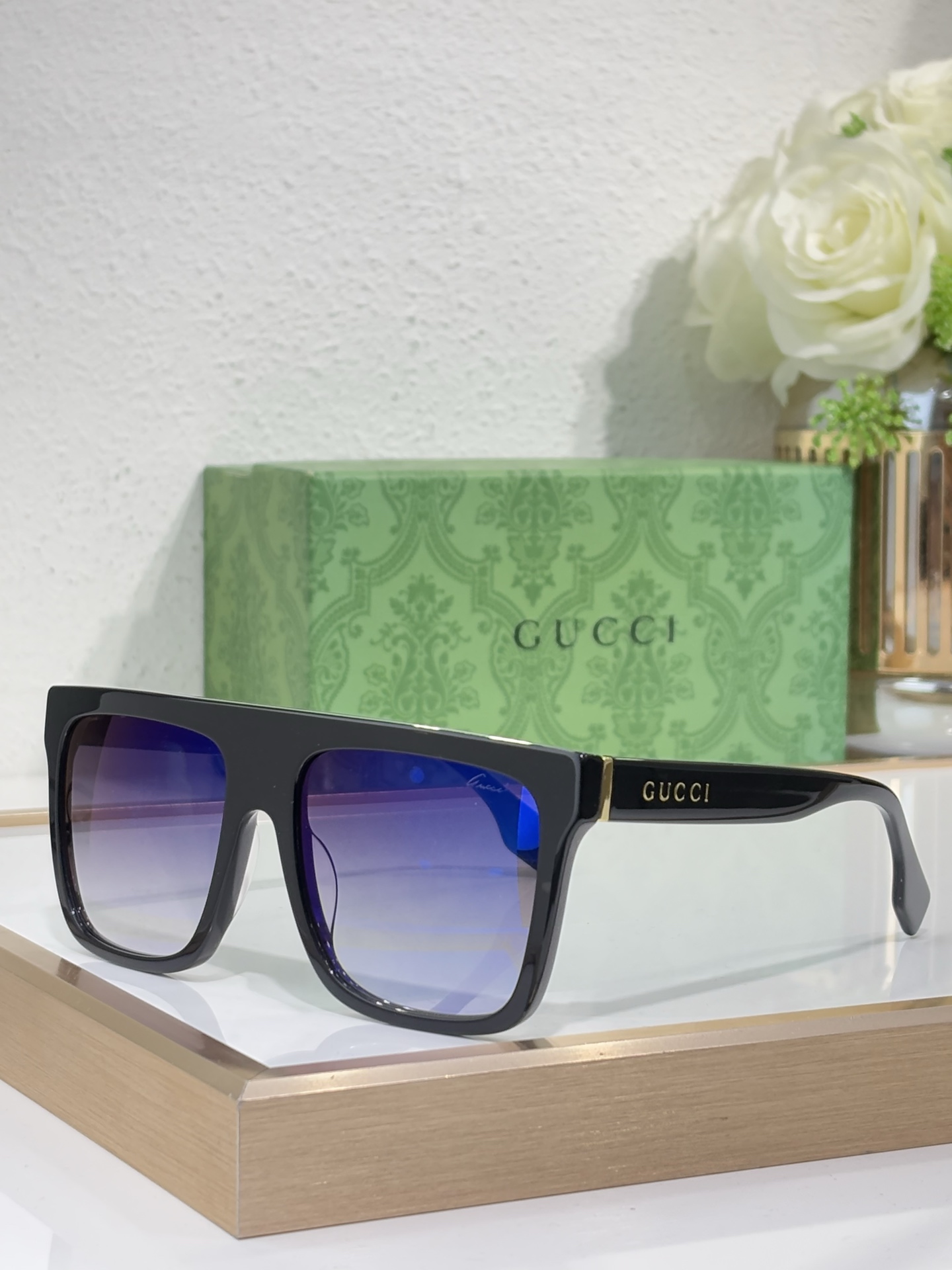 GUCC* modelo: GG1878S talla: 57口18-145 🉐110