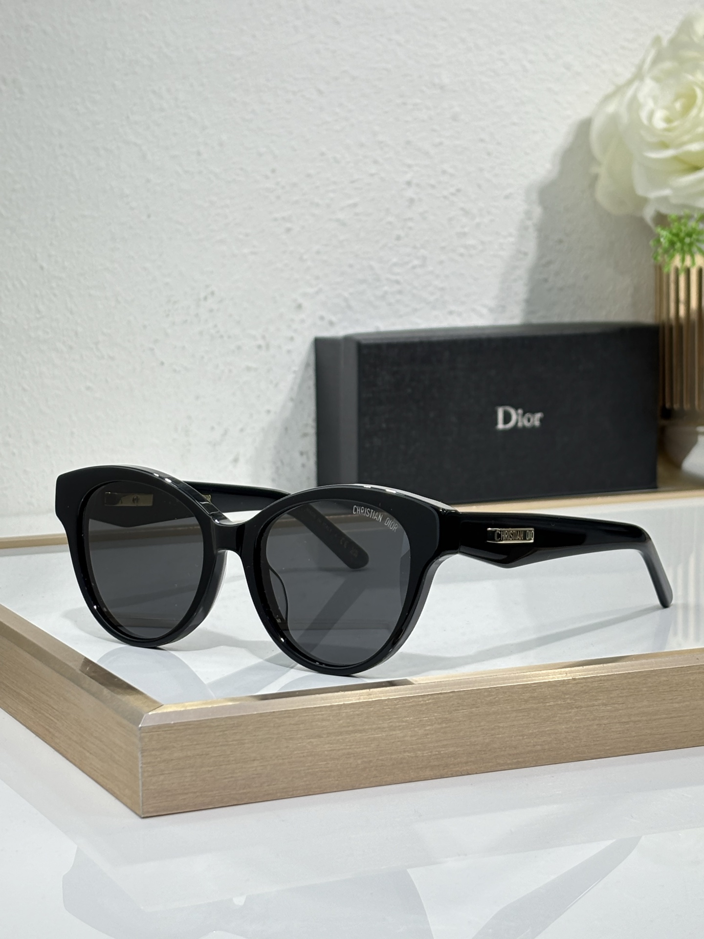 DIO* Modelo: DIORCDIORO B2I Tamaño: 51口18-140 🉐150