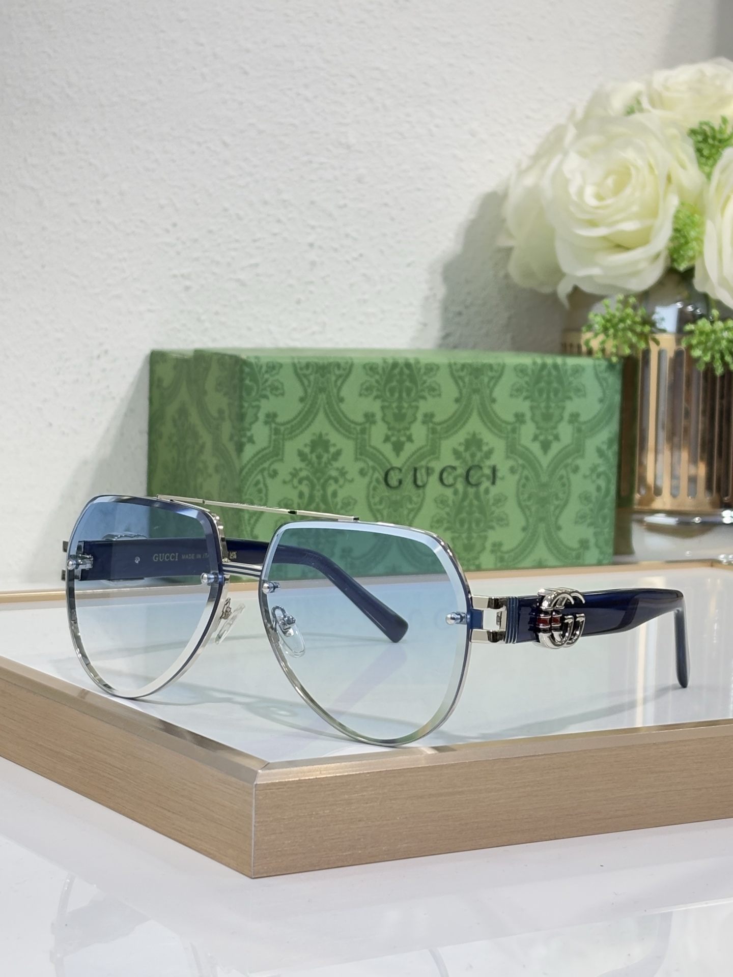 GUCC* MODELO: GG1595 TALLA: 62口13-140