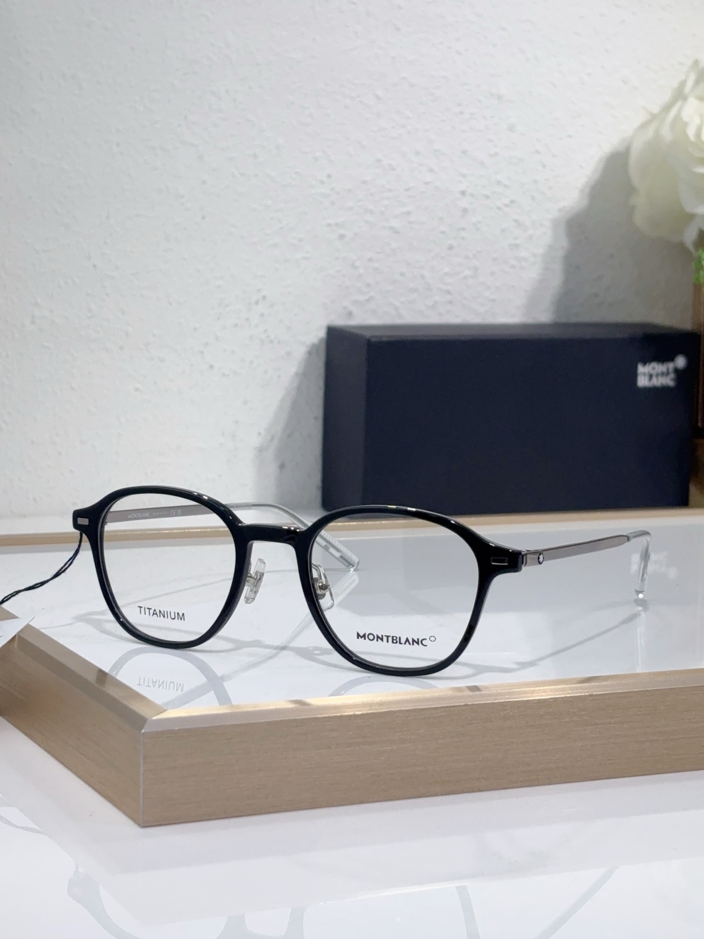 MONTBLAN* titanio, montura Modelo: MB0427O Talla: 52□21-145 🉐150