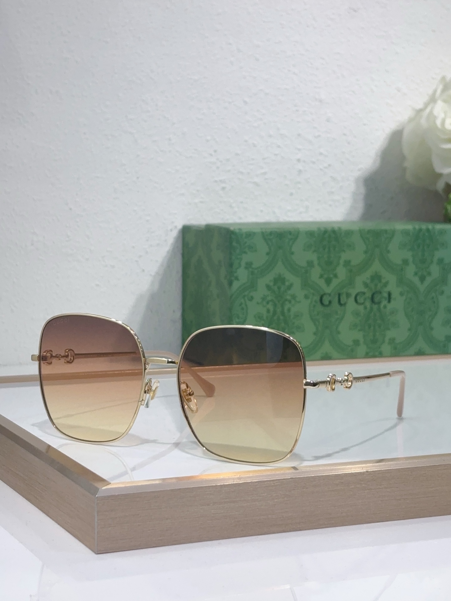 GUCC* Modelo: GG0879 Talla: 61口18-140 🉐120