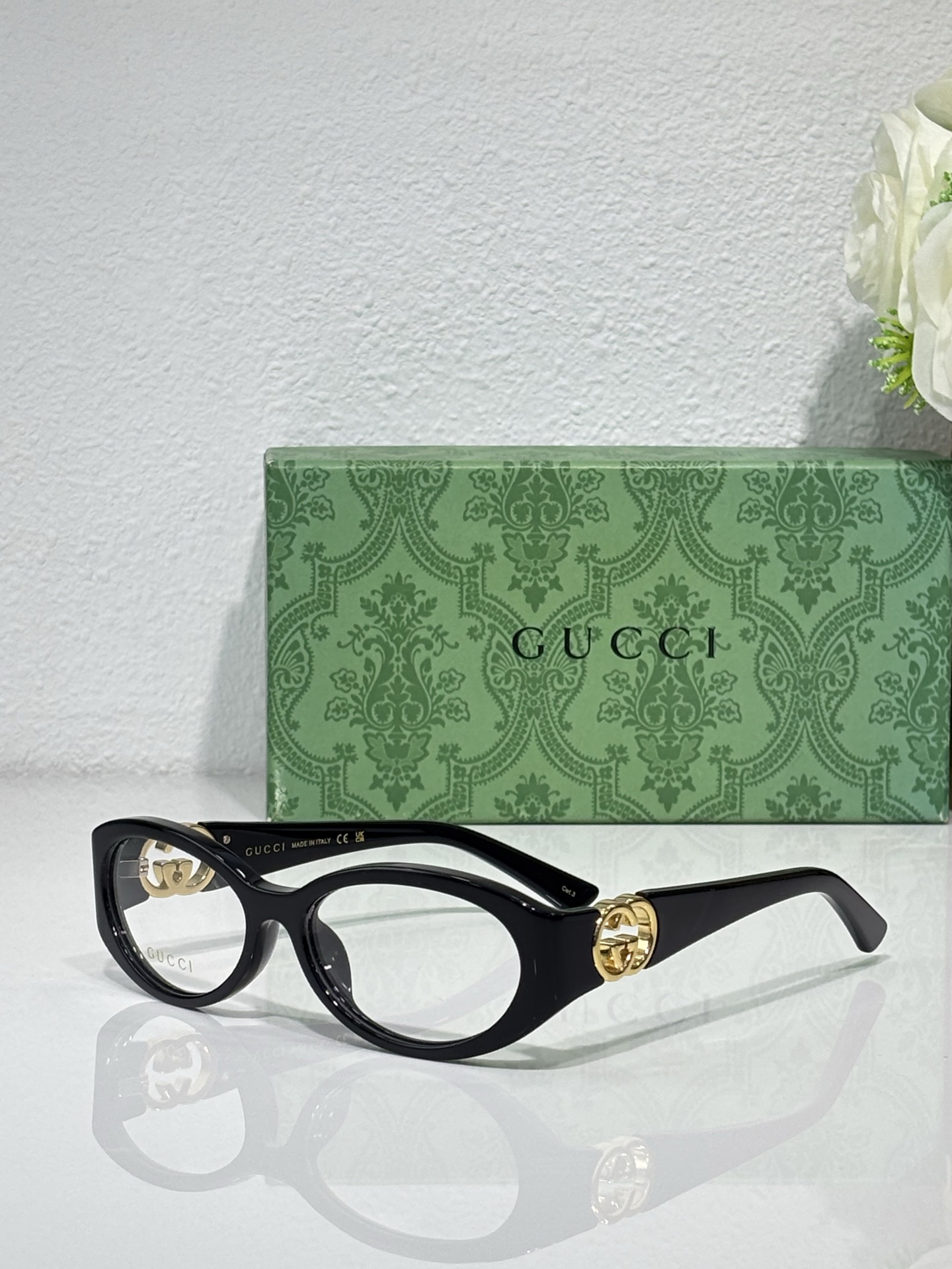 GUCC* MOD: GG1662 TALLA: 56□19-135 🉐110