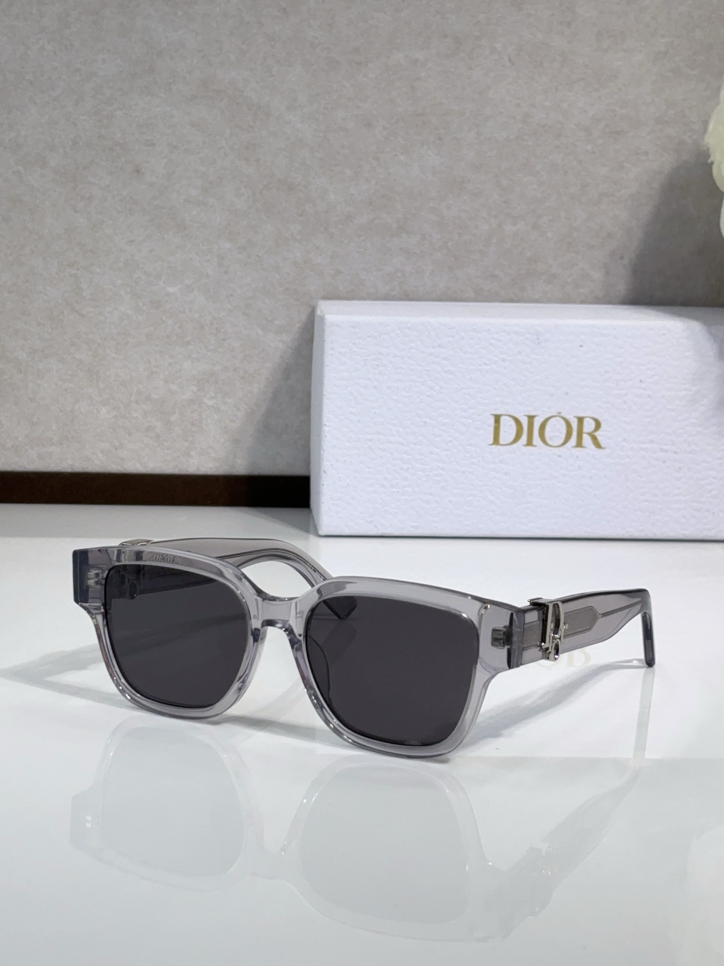 𝑫𝒊𝒐𝒓 MODELO：DiorOblique S1F TALLA：54口18-150 🉐150