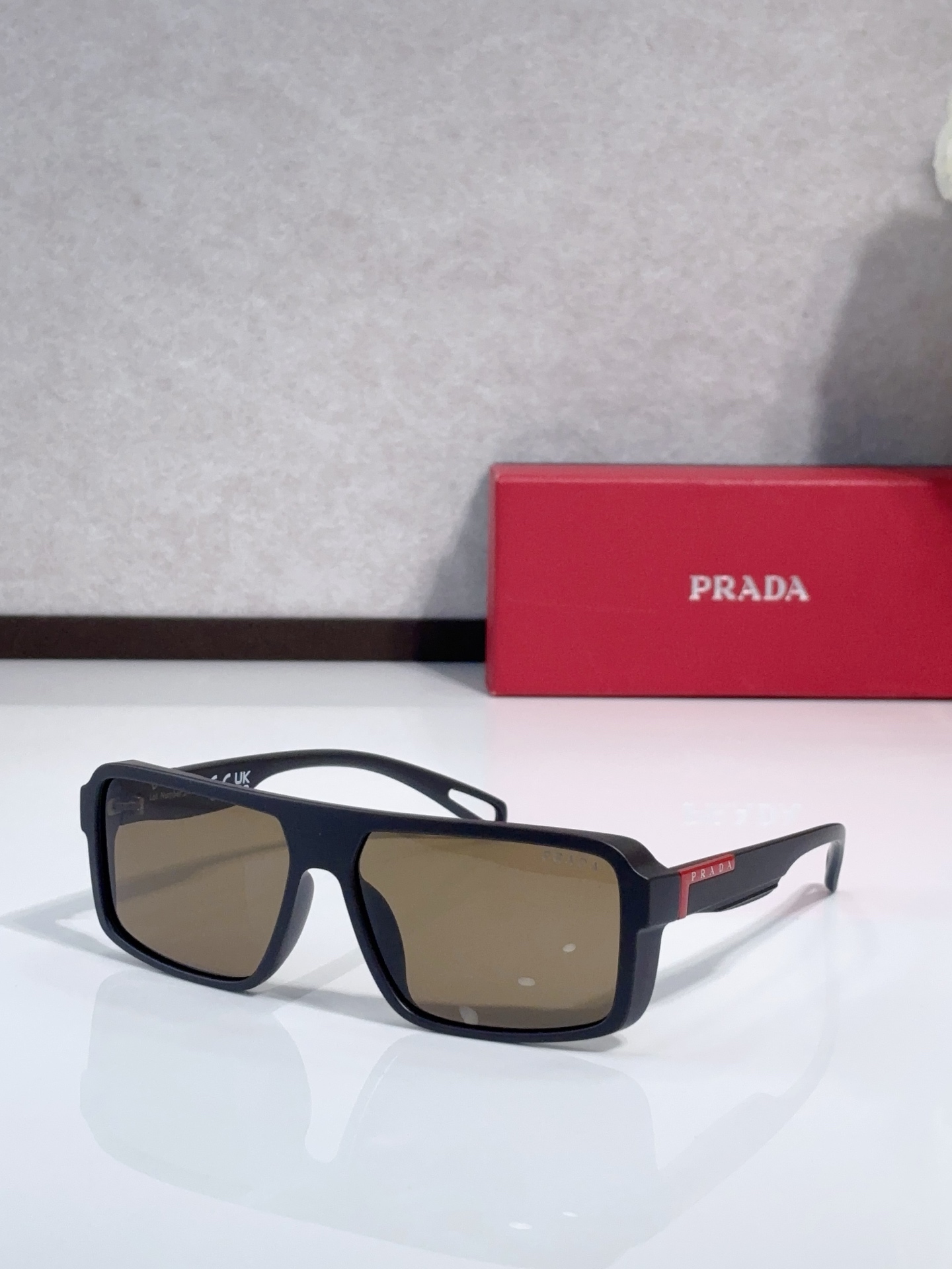 PRAD* MODELO: BC2142 TALLA: 60口18-139 🉐140?