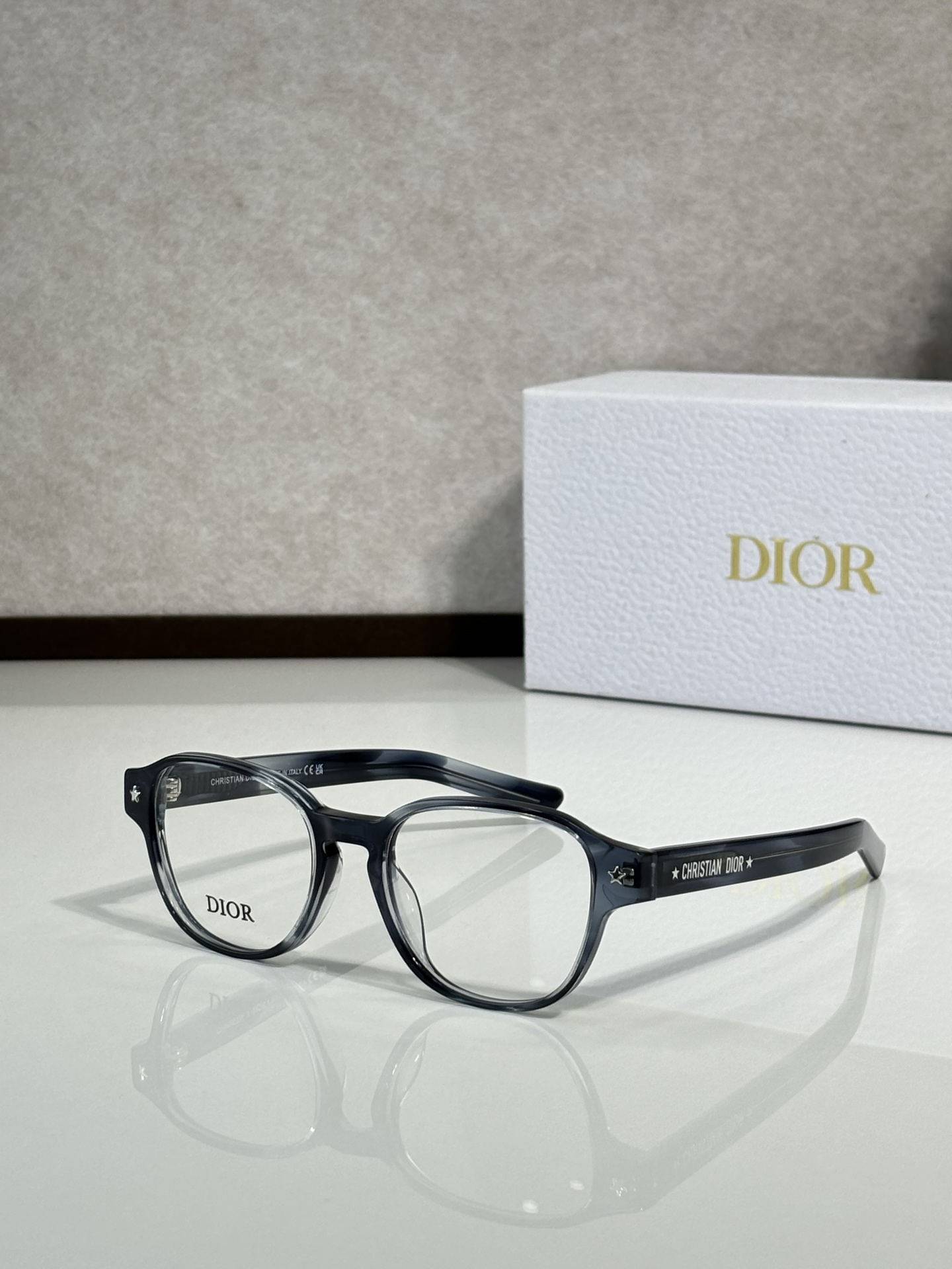 DIO* montura MODELO: CDS43 TALLA: 53□22-145 🉐105