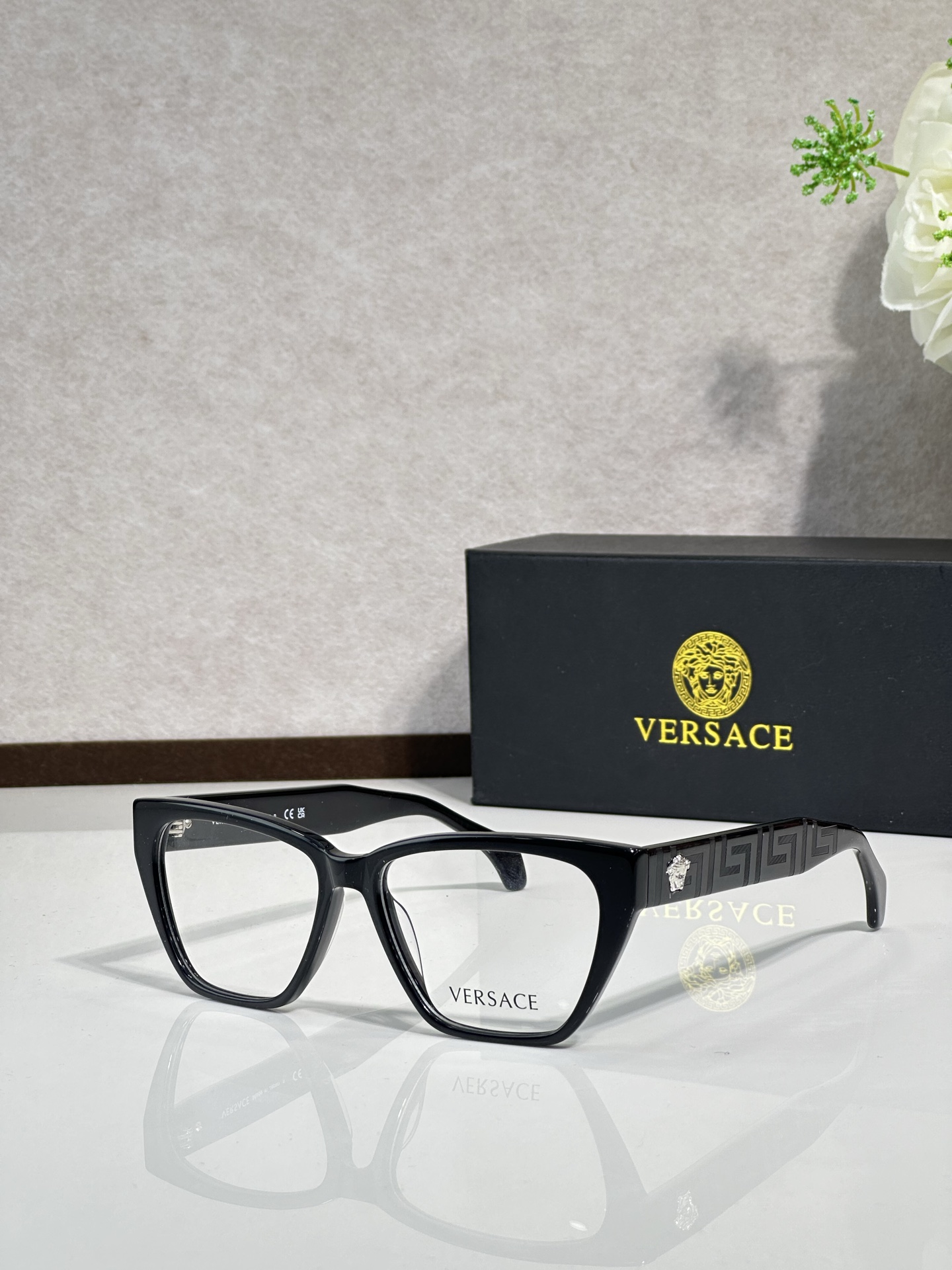 VERSAC* MODELO: VE4487 TALLA: 54口17-145🉐105