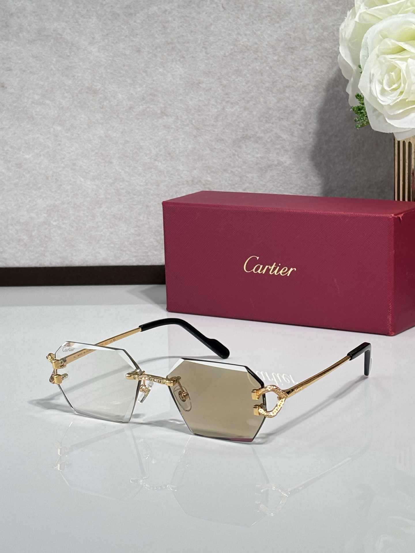 Cartie* MODEL：CT0770S SIZE：57□16-142 🉐155变色+30