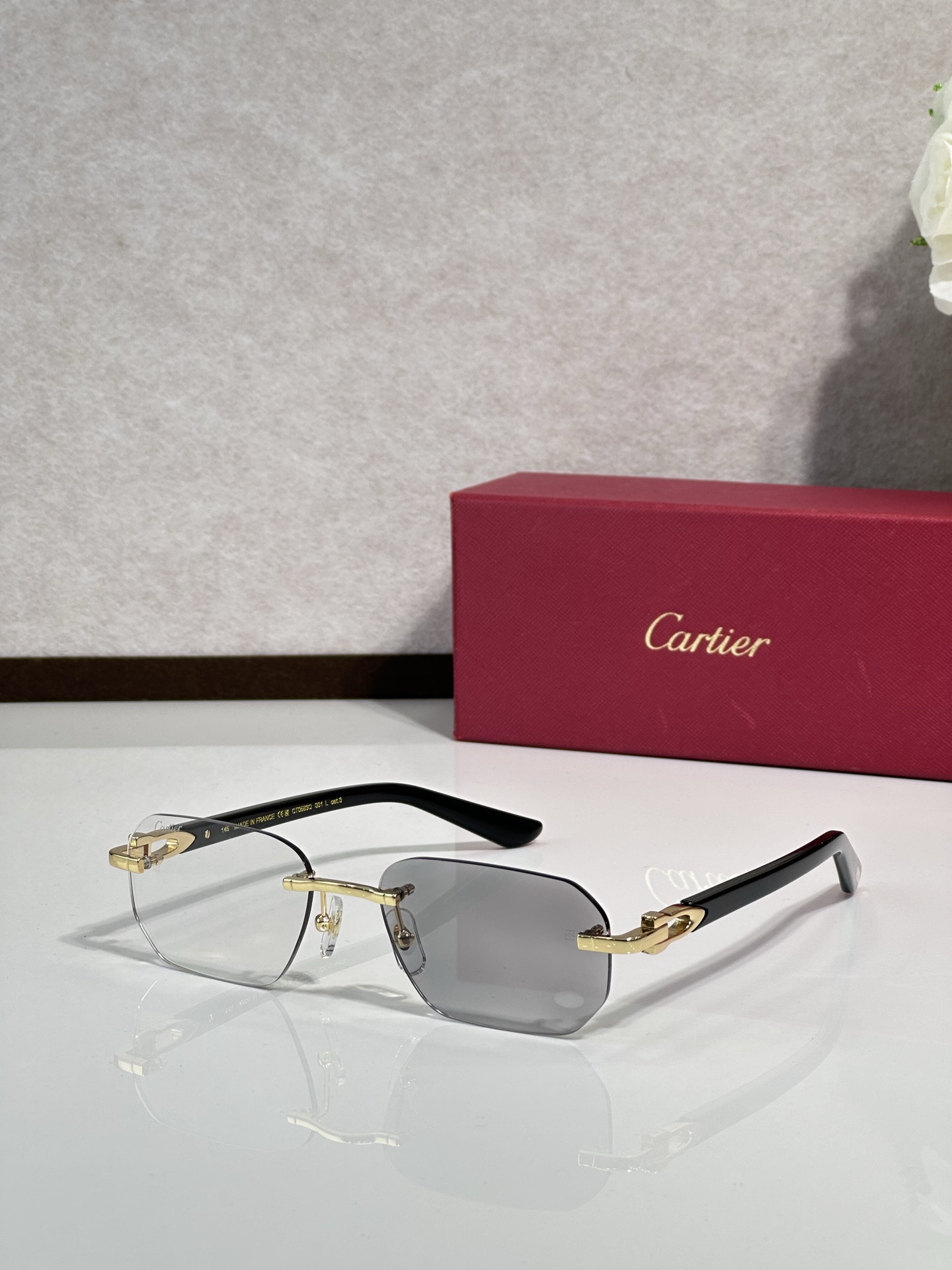 Cartie* MOD: CT0583O talla: 55-19 145 🉐155 color cambiante +30