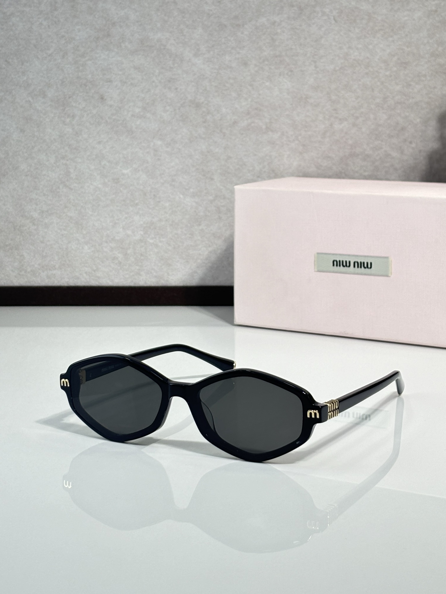 MIU MI* MOD: SMU 73KS Size: 56口18-145🉐155