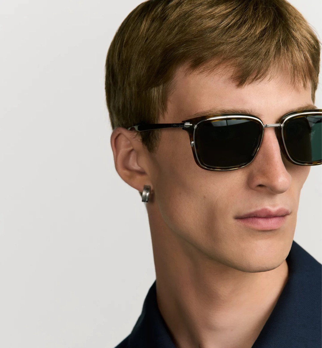 DIO*MOE：DiorBlacKSuit S18FSize：55口20 140