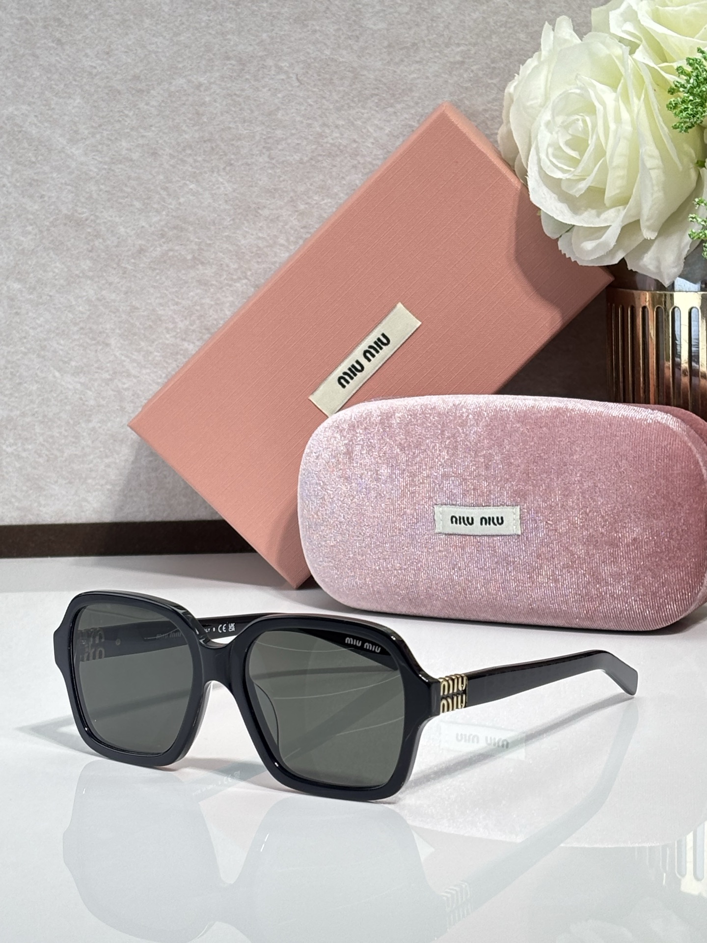 MIU MI* MOD：MU03YV SIZE:54-17-140 🉐115