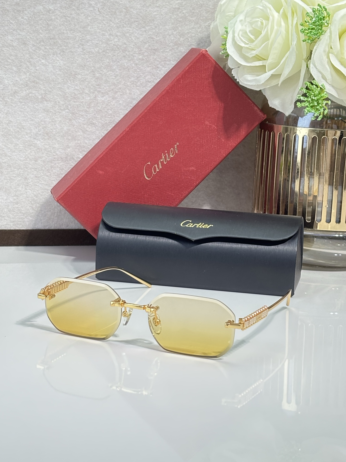 Cartie* MODEL：CT0739S SIZE: 143 Gafas de sol 🉐155, montura de color cambiante +25
