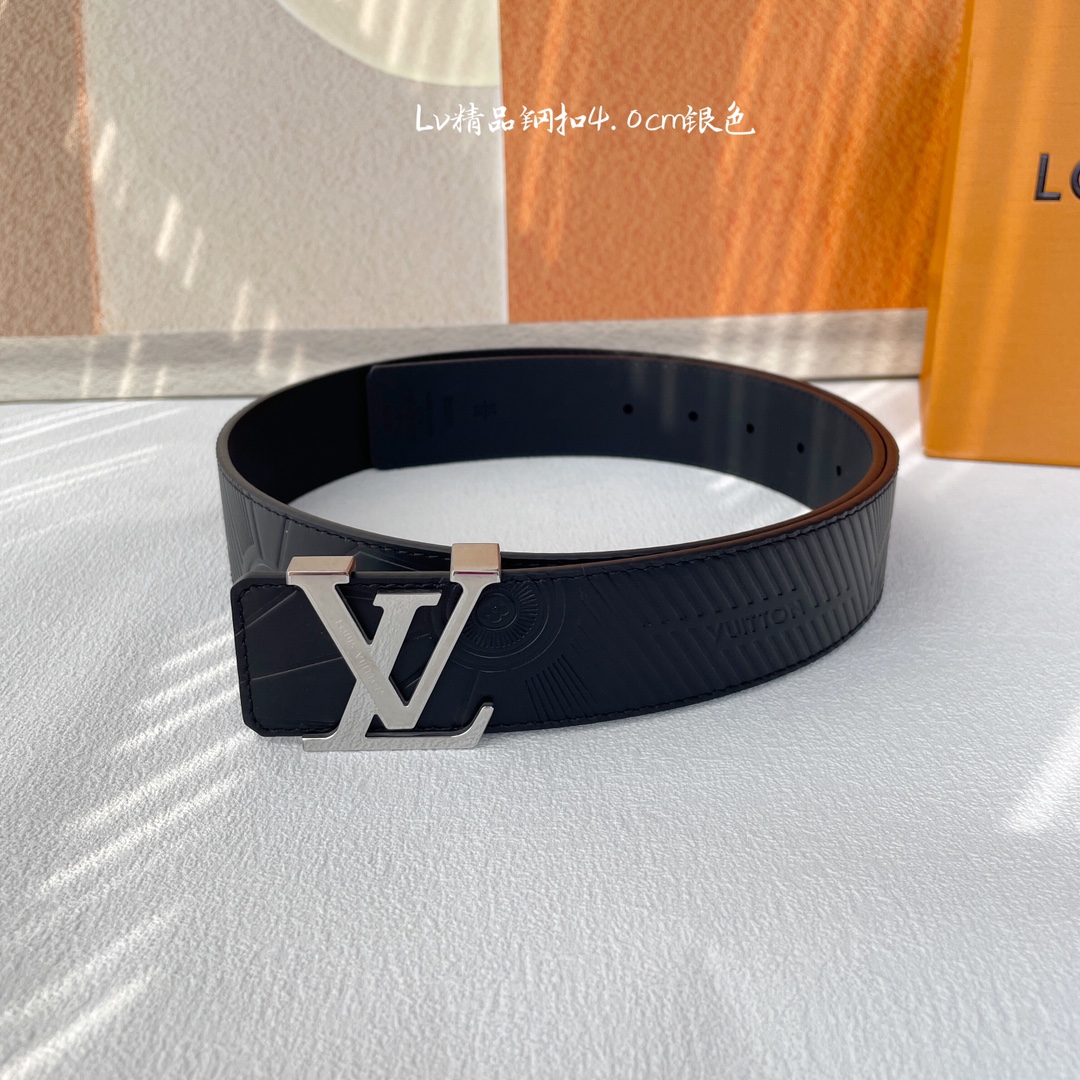 LOUISVUITTON[正]经典原单品质经典压花面配原版平纹皮搭配原单精品扣精工制作细节看图实物拍摄高