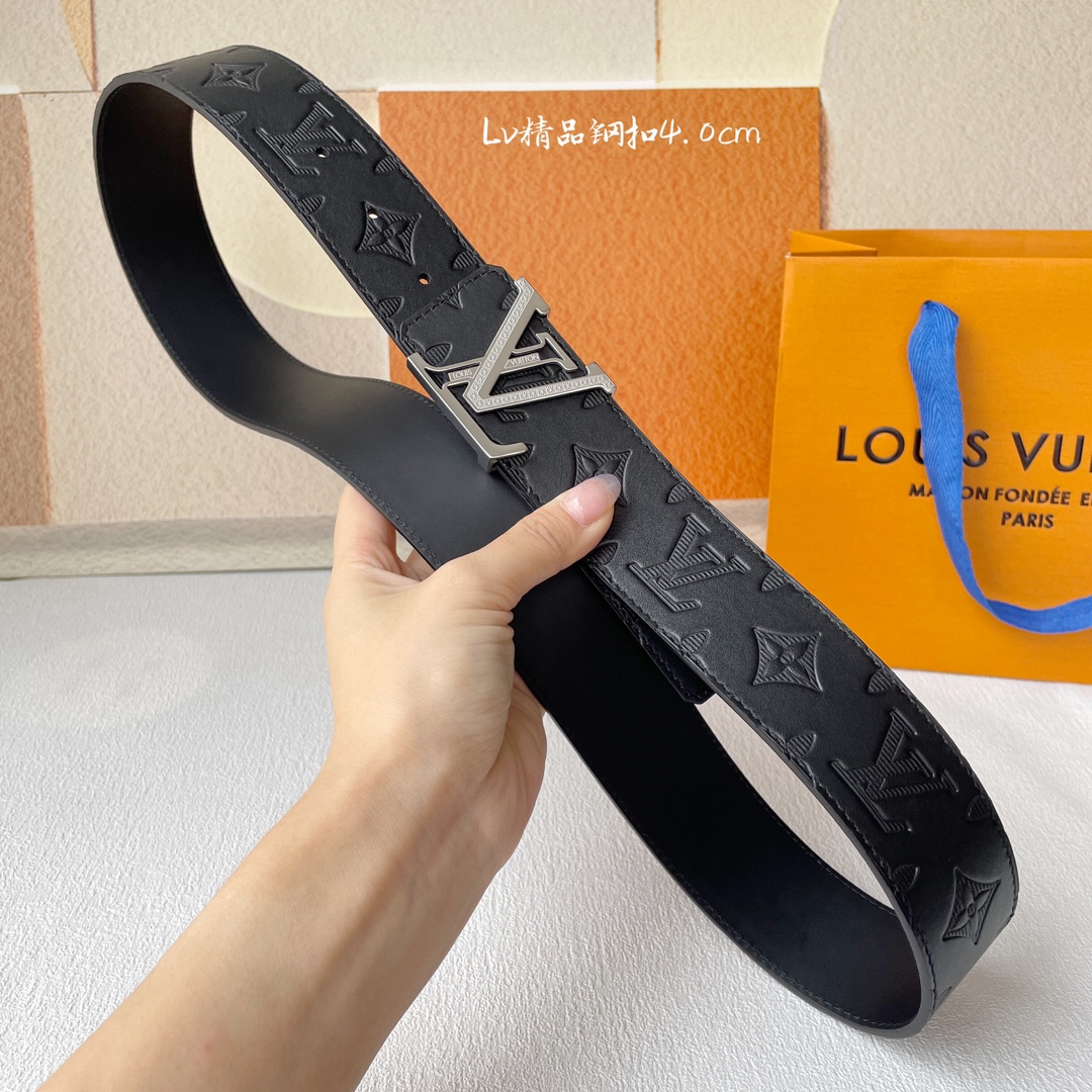 LOUISVUITTON[正]经典原单品质经典压花面配原版平纹皮搭配原单精品扣精工制作细节看图实物拍摄高